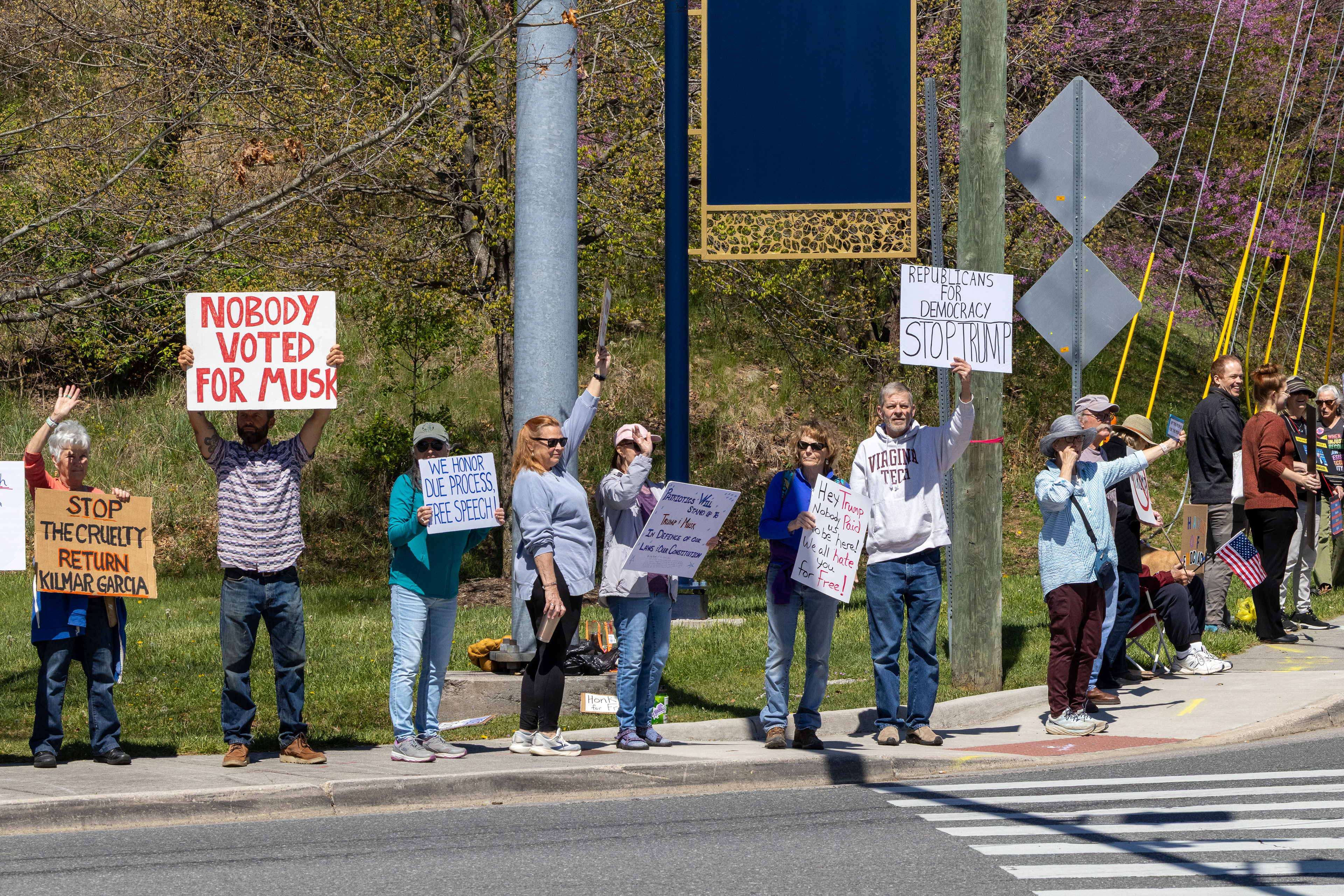 Members of the New River Valley (NRV) community participated in the Protest at People ‘s Corner: Our Rights Are Under Attack, organized by the NRV Resistance: (Jackie Mitchell/JMC 4114)