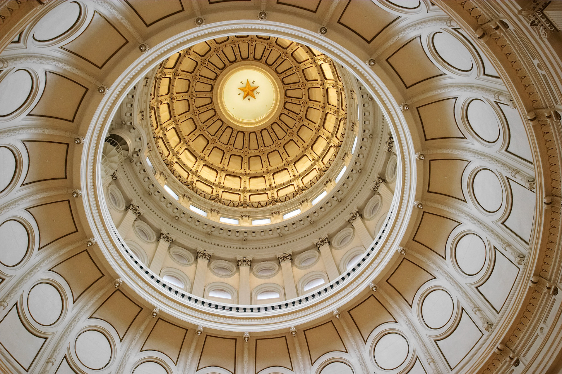 Texas Capital Dome 1