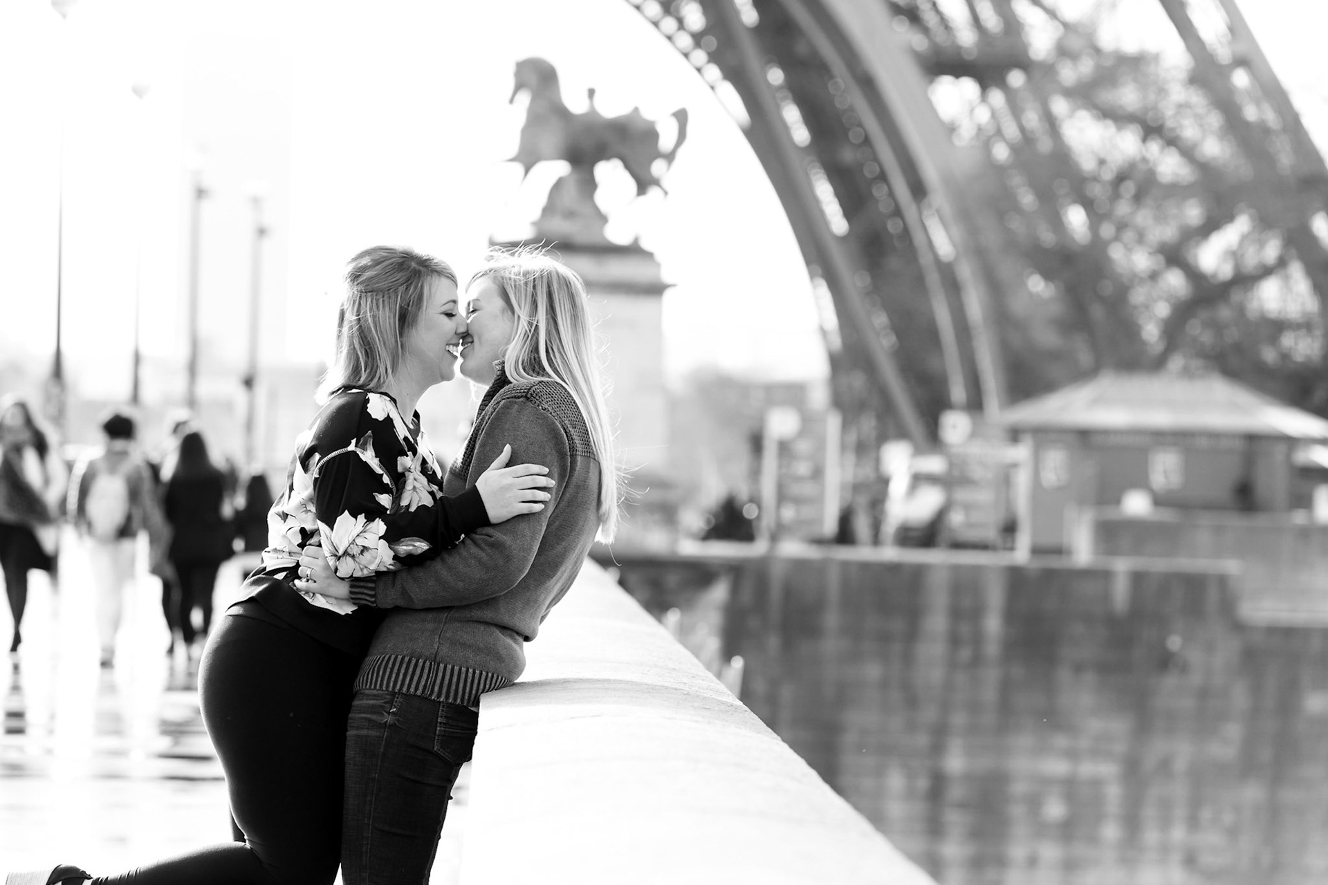 Sealed with a kiss - Pont L’Iena, Paris, France