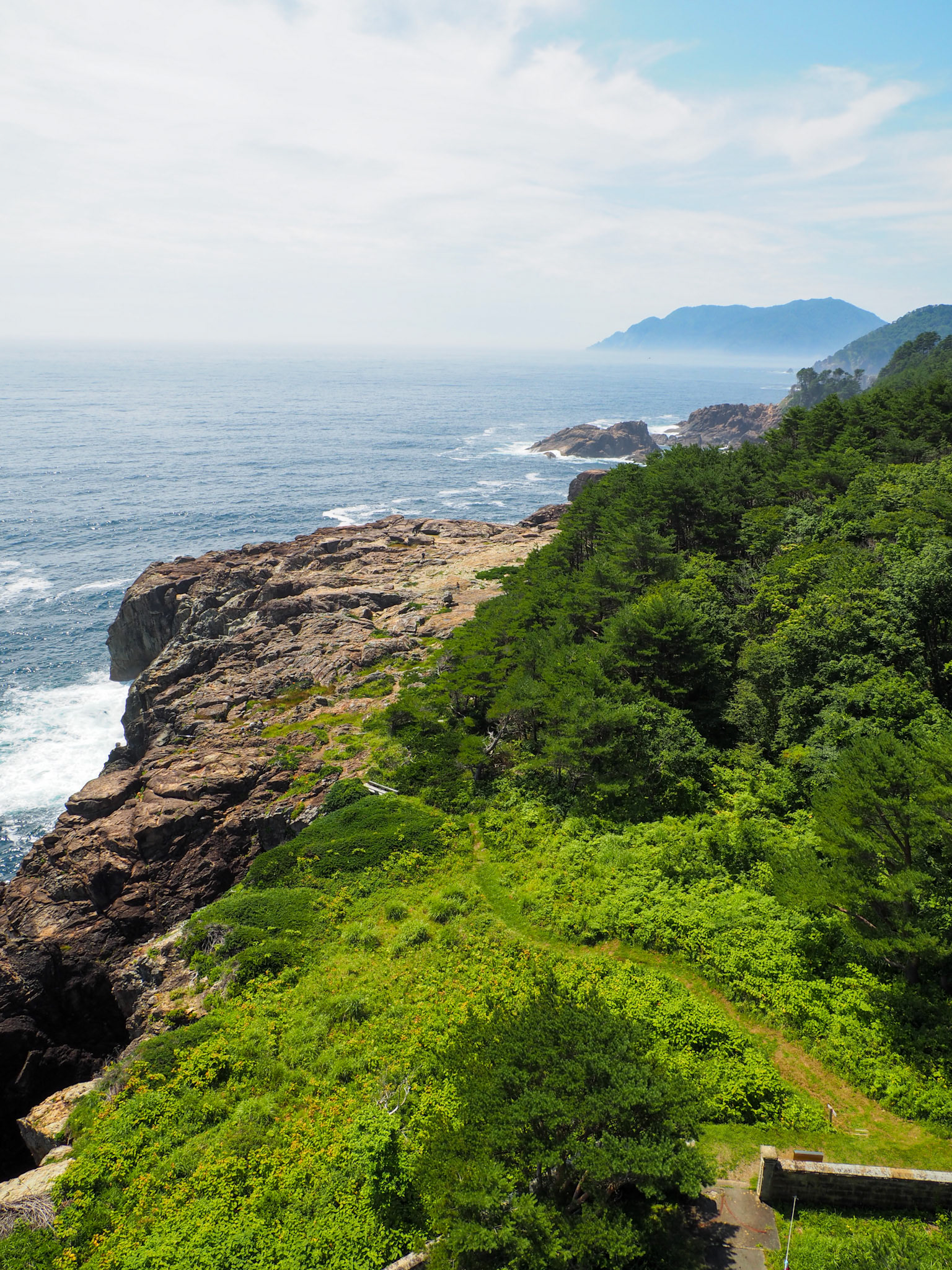 魹ヶ埼灯台