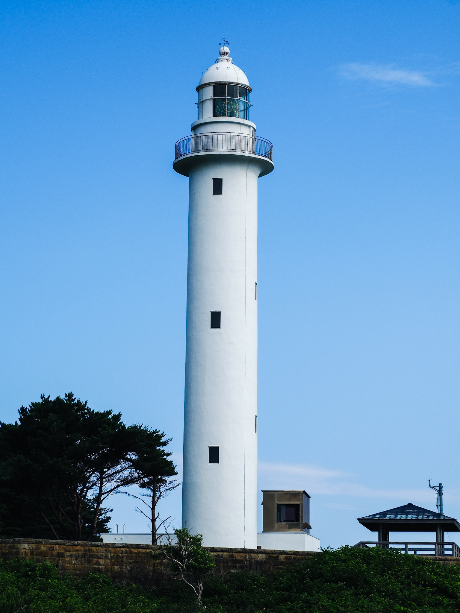 魹ヶ埼灯台