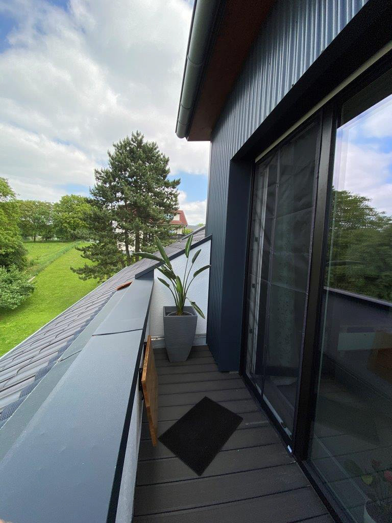 Innenliegender Dach Balkon mit Gaube