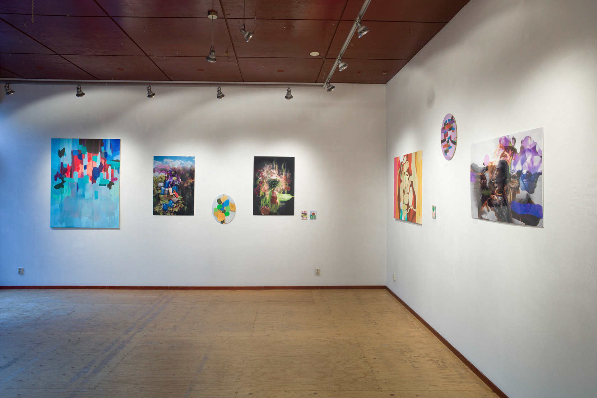 Exhibition overview Moments