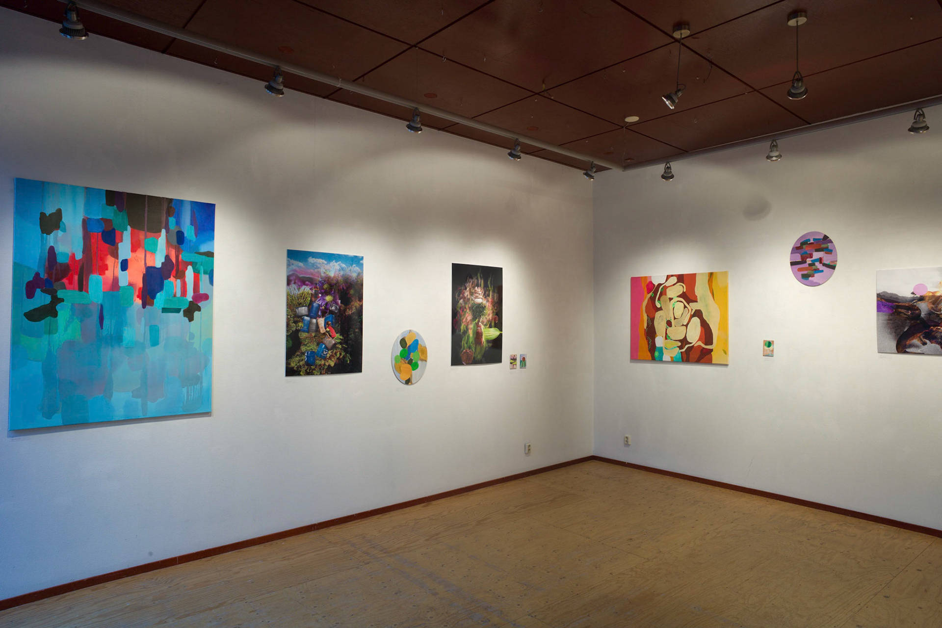 Exhibition overview Moments