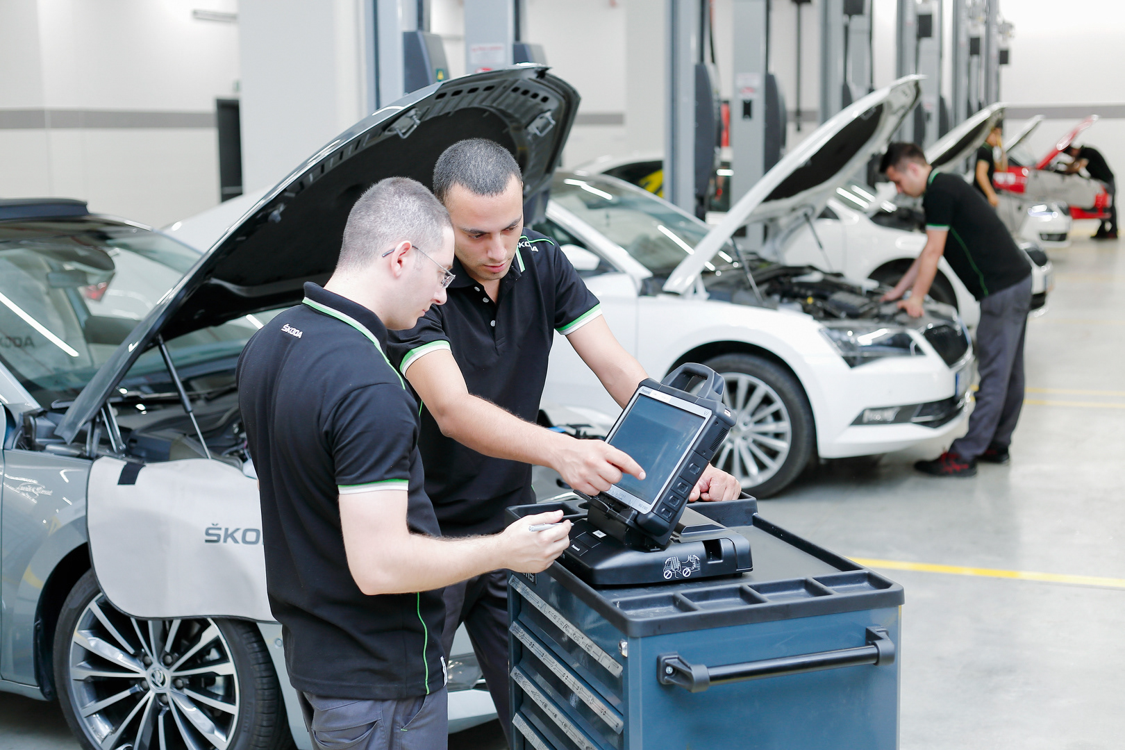 SKODA EREL SHOWROOM MİAMARİ FOTOĞRAF ÇEKİMİ