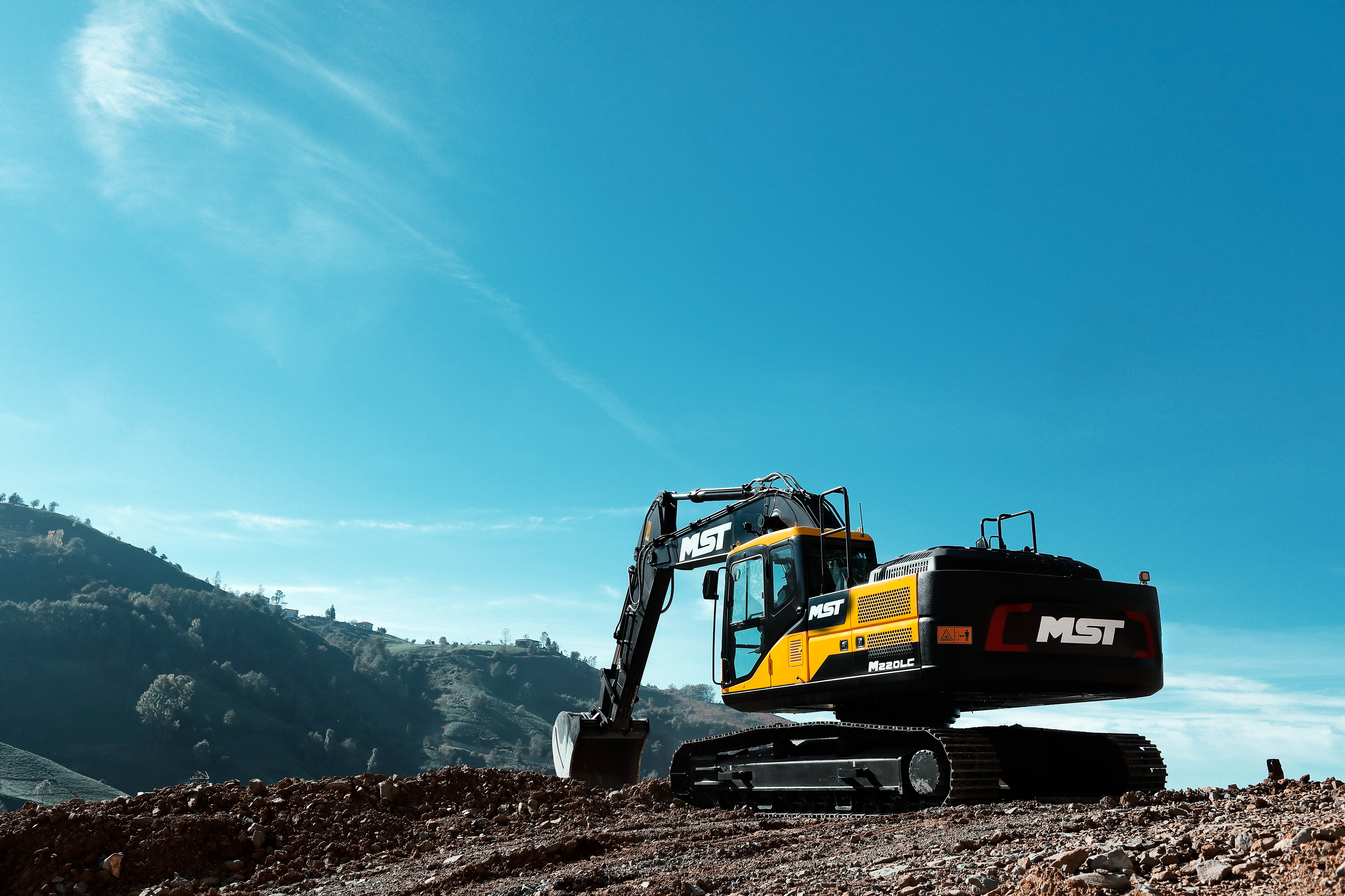 MST EXCALAVATOR SAHA FOTOĞRAF ÇEKİMİ