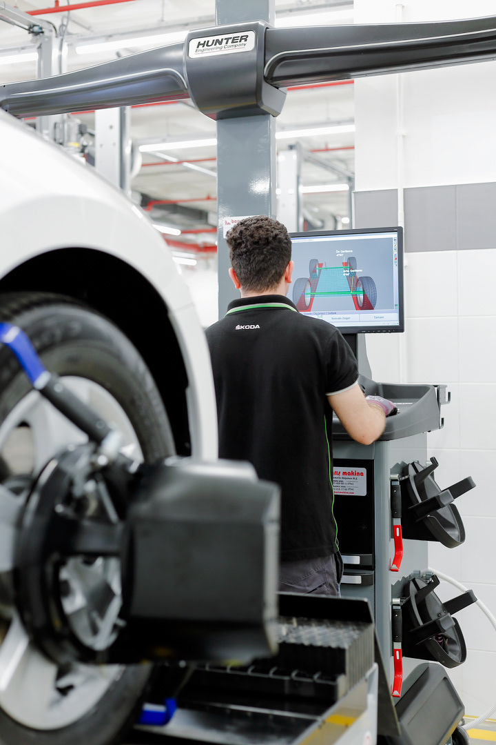 SKODA EREL SHOWROOM MİAMARİ FOTOĞRAF ÇEKİMİ