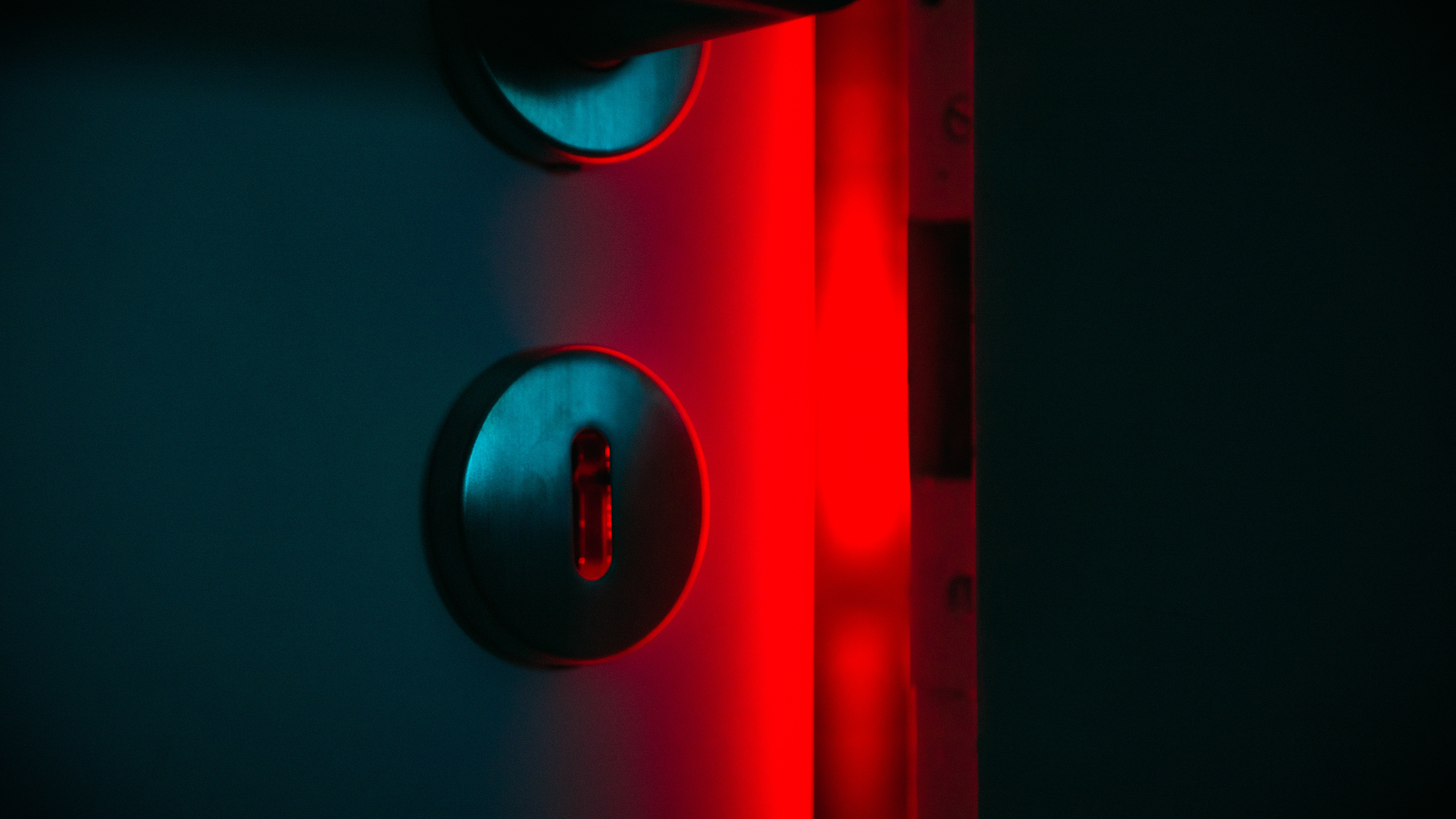 REDROOM