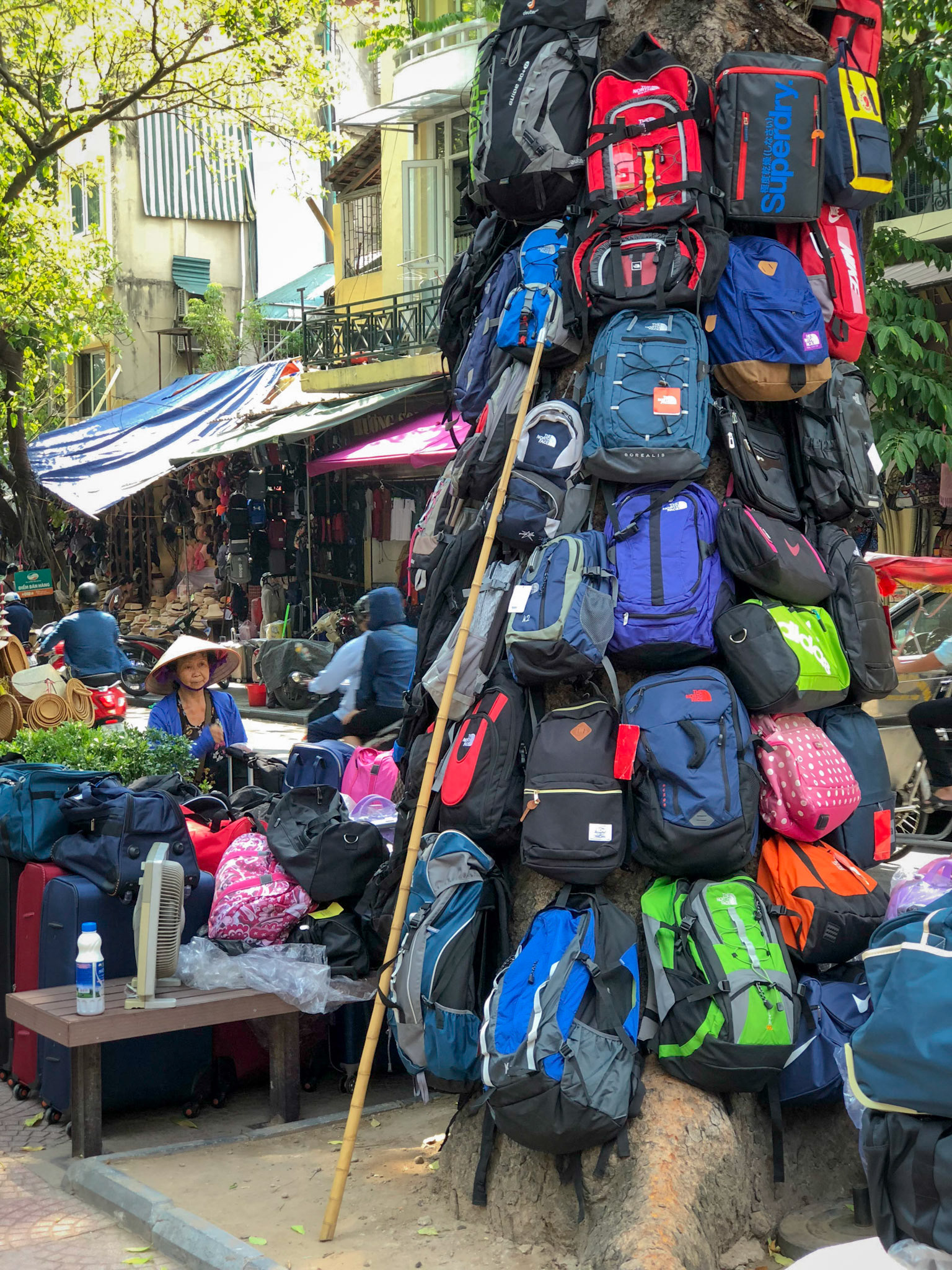 Ha Noi Streets II, Việt Nam