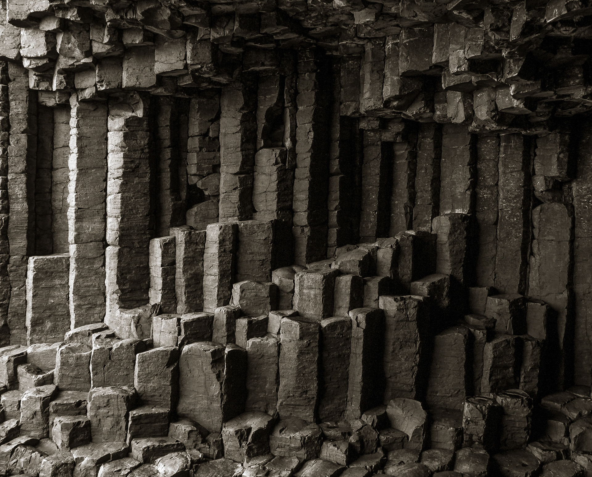 Fingal’s Cave, Staffa, Scotland