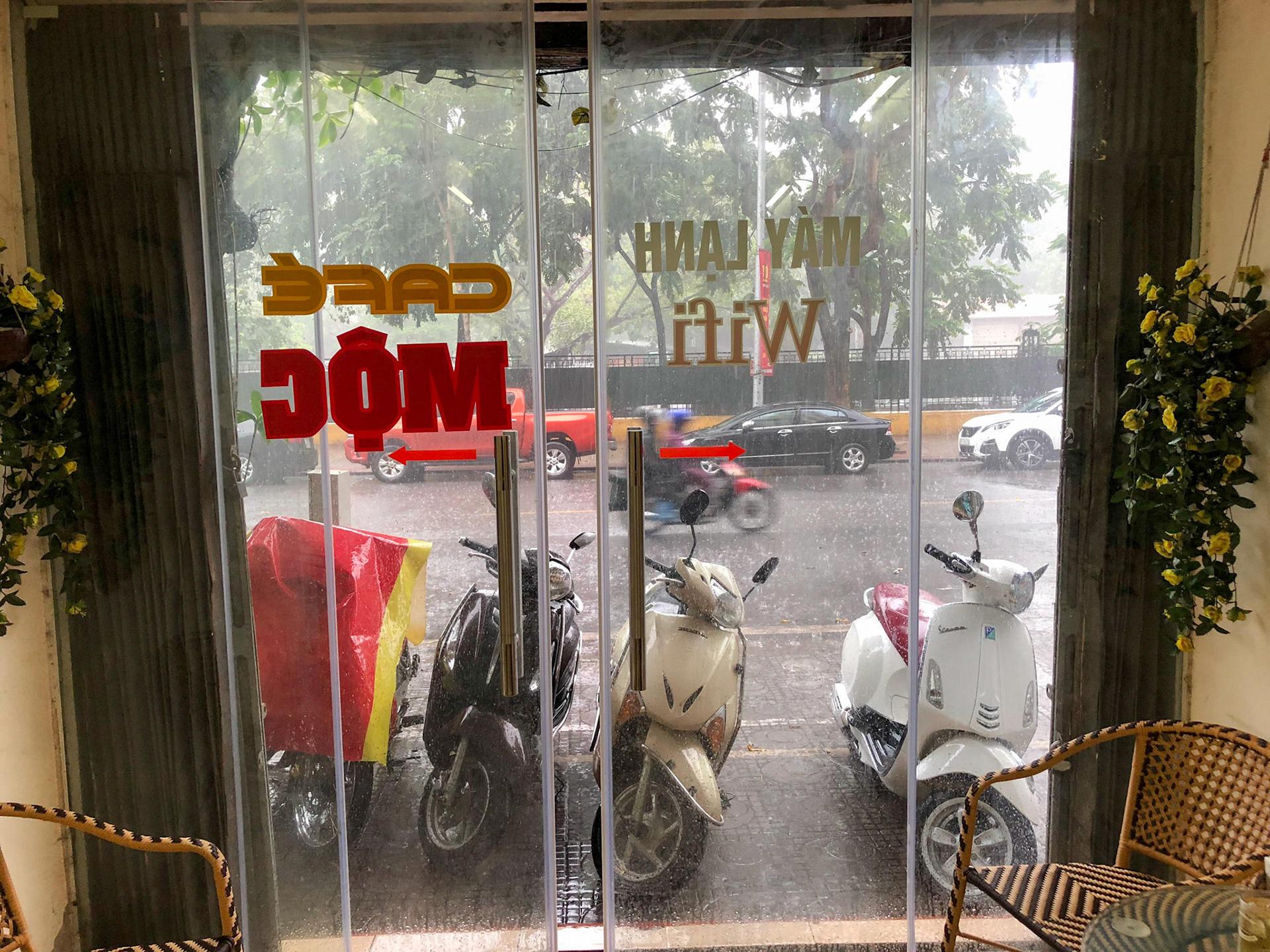 Ha Noi Streets XXI, Việt Nam