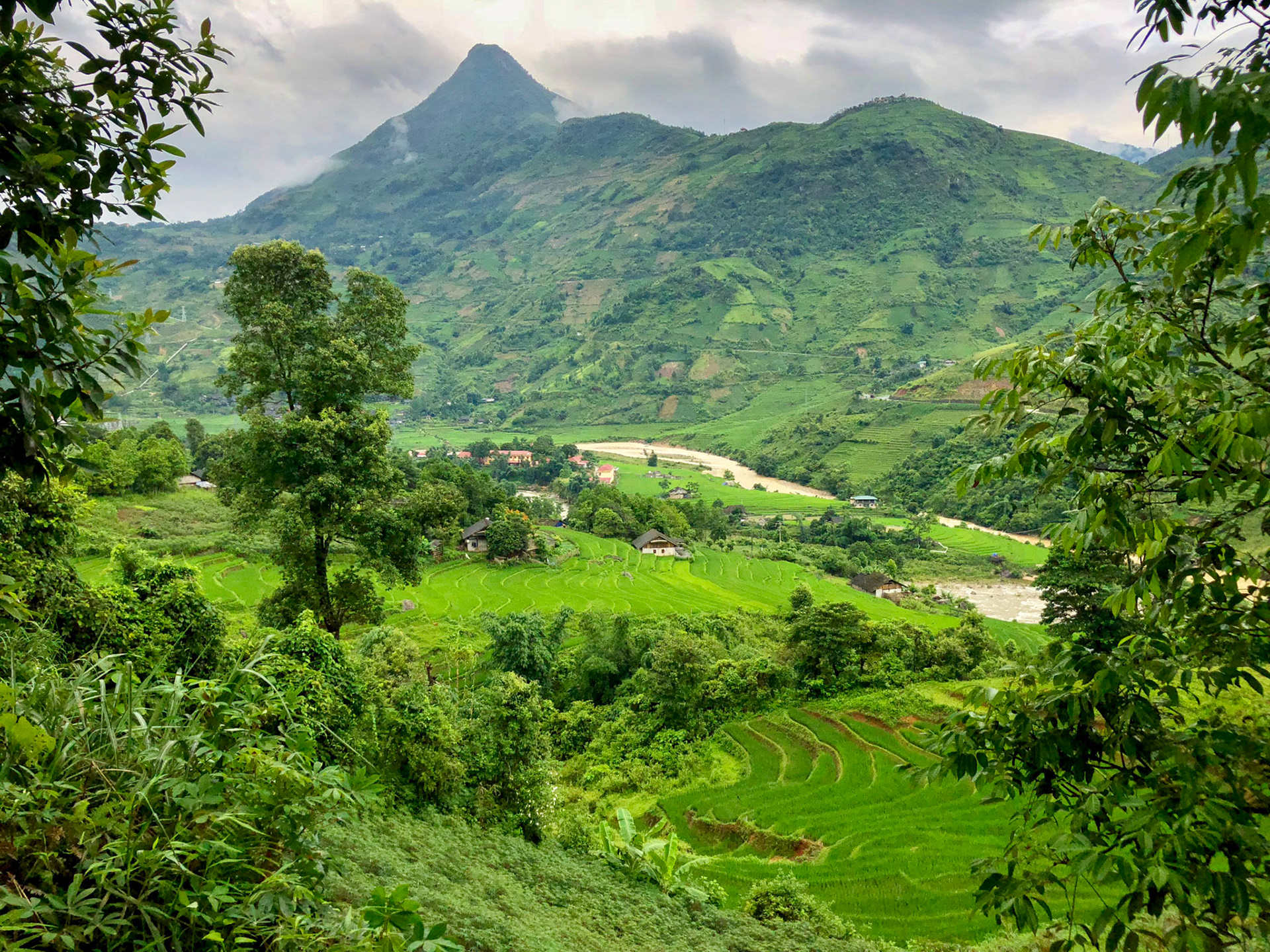 Sa Pa and Hoàng Liên Son Range, Lào Cai, Việt Nam