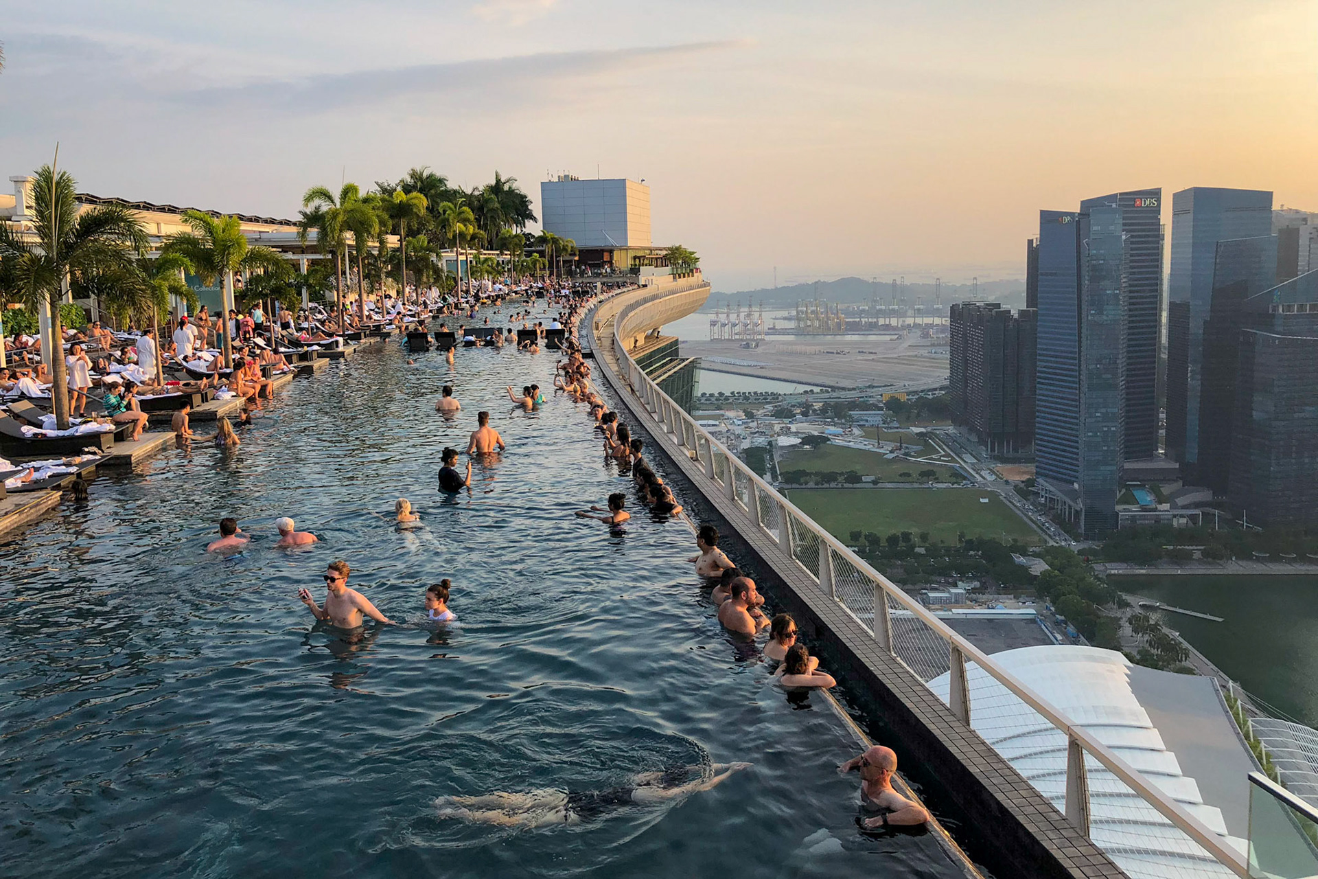 Pool and City, Marina Bay Sands Hotel , Singapore