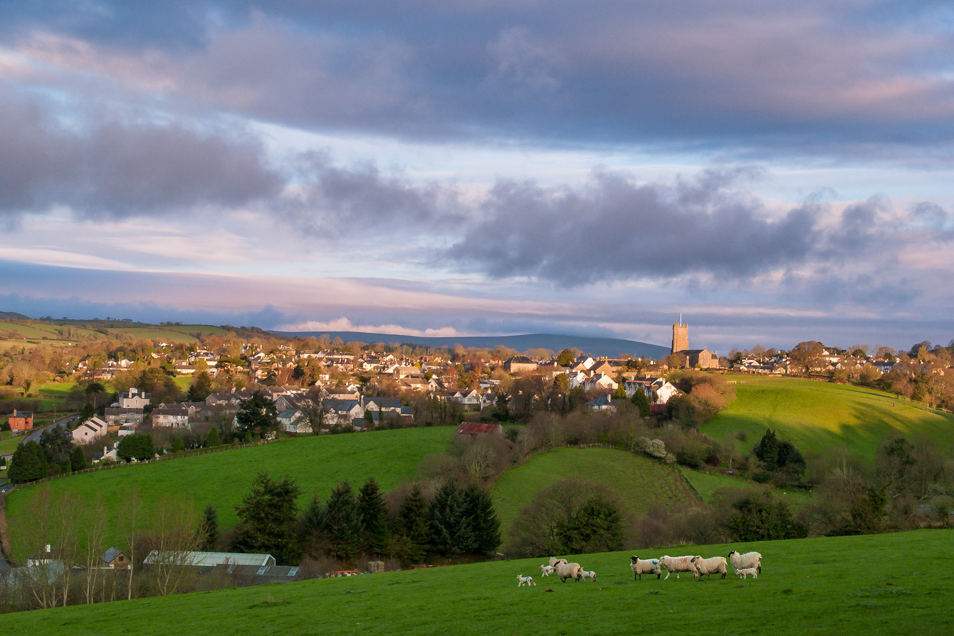 Dawn, Moretonhampstead, Dartmoor, England, UK