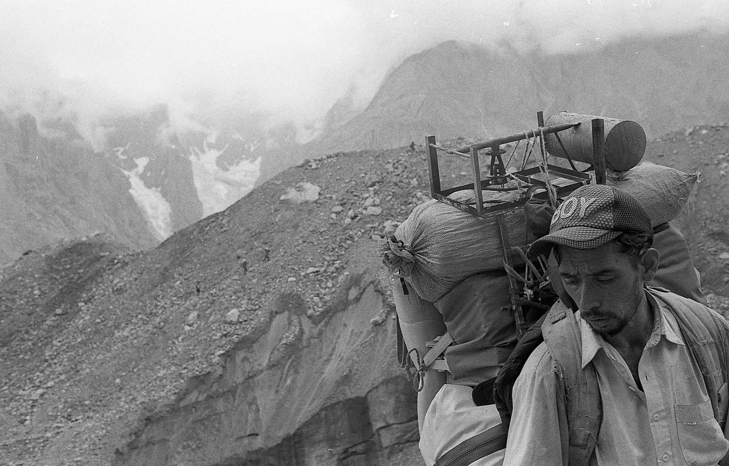 After two days of traversing a rugged yet somewhat navigable terrain, the path suddenly transforms into a treacherous glacier, that makes the journey very dangerous.