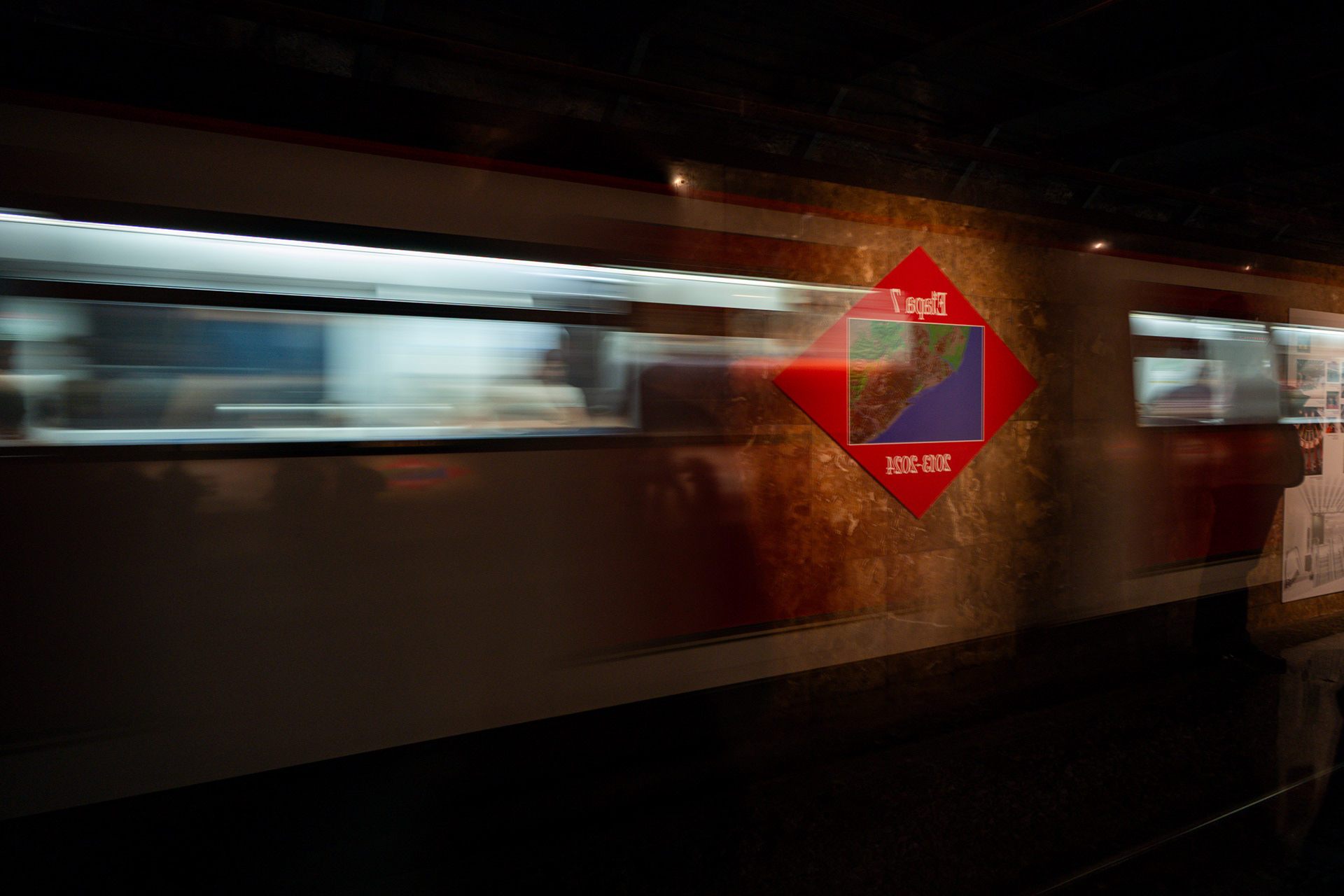 Estació "fantasma" Gaudí - Ona de Sants