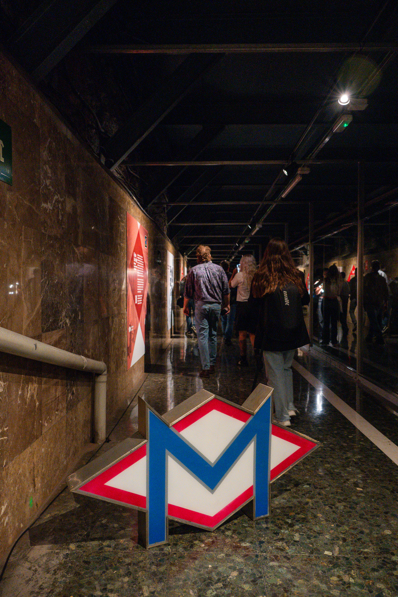 Estació "fantasma" Gaudí - Ona de Sants