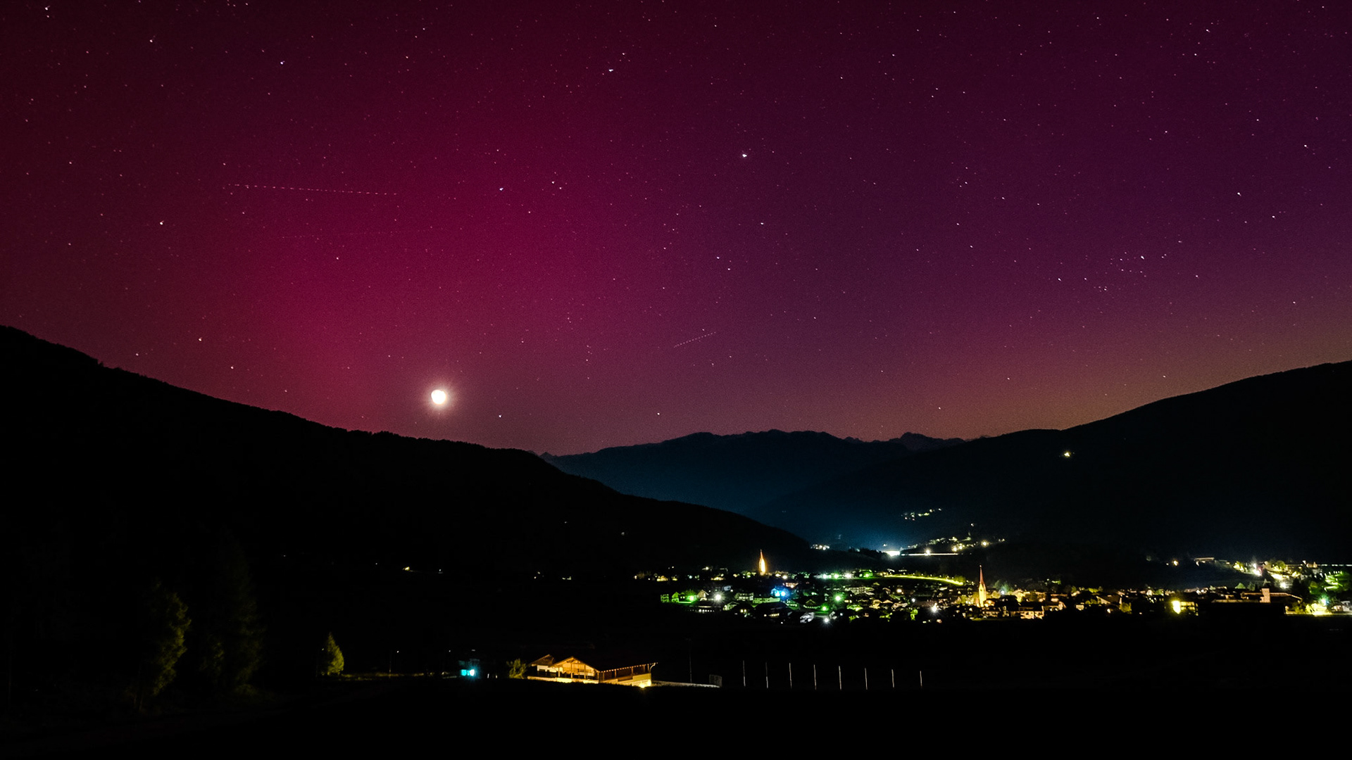 Northern Lights in the Dolomites