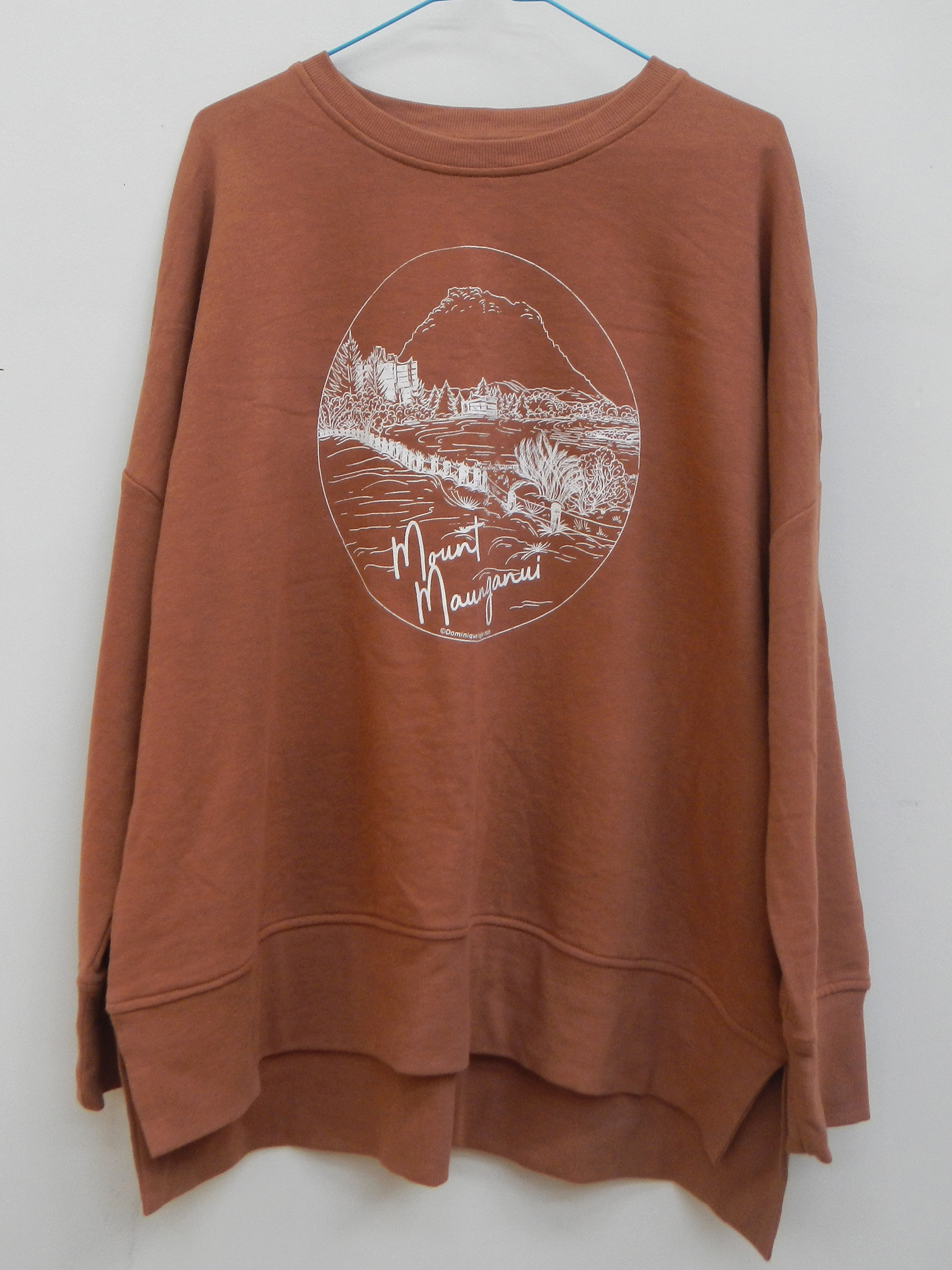 Sweater Mount Maunganui