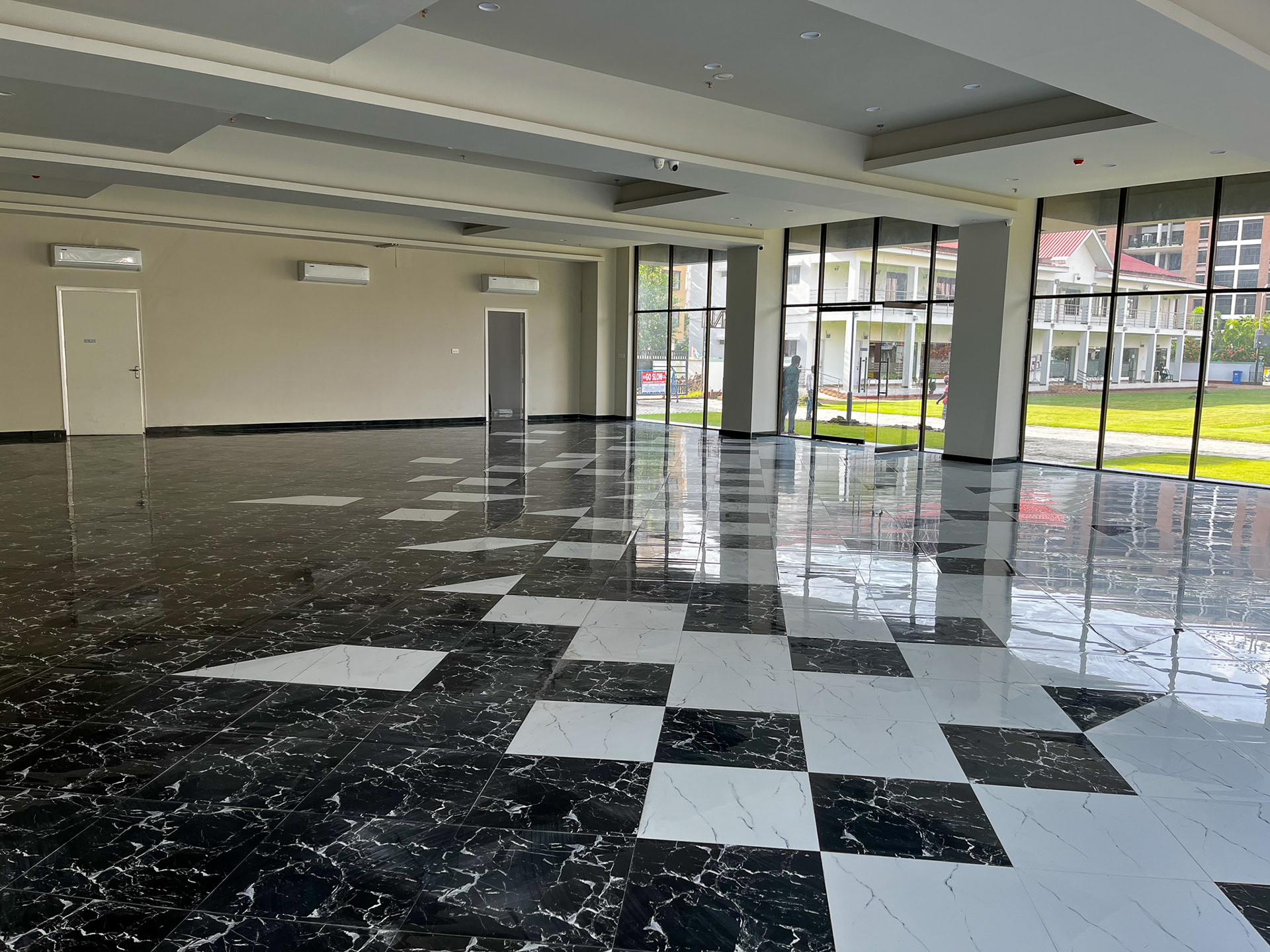 3500 sq ft pillar less AC Hall - Swapnobhor