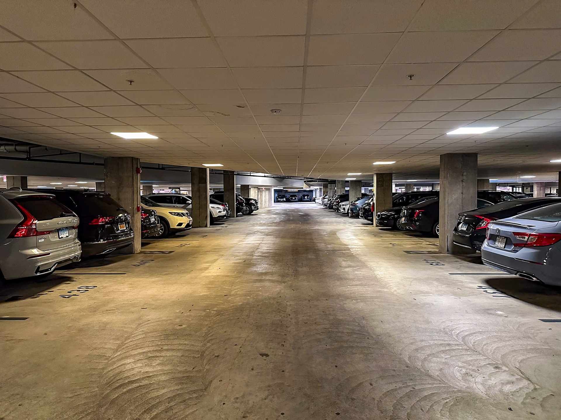 Parking garage