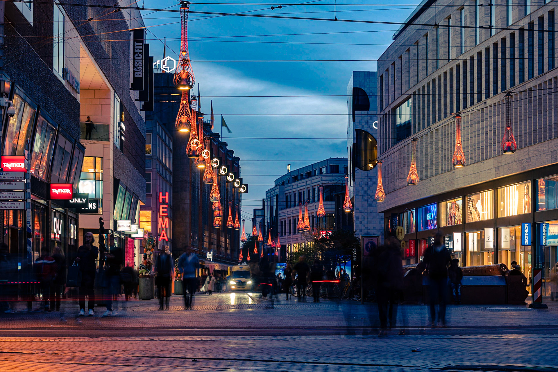 70 - Grote Markstraat (orange color grading)