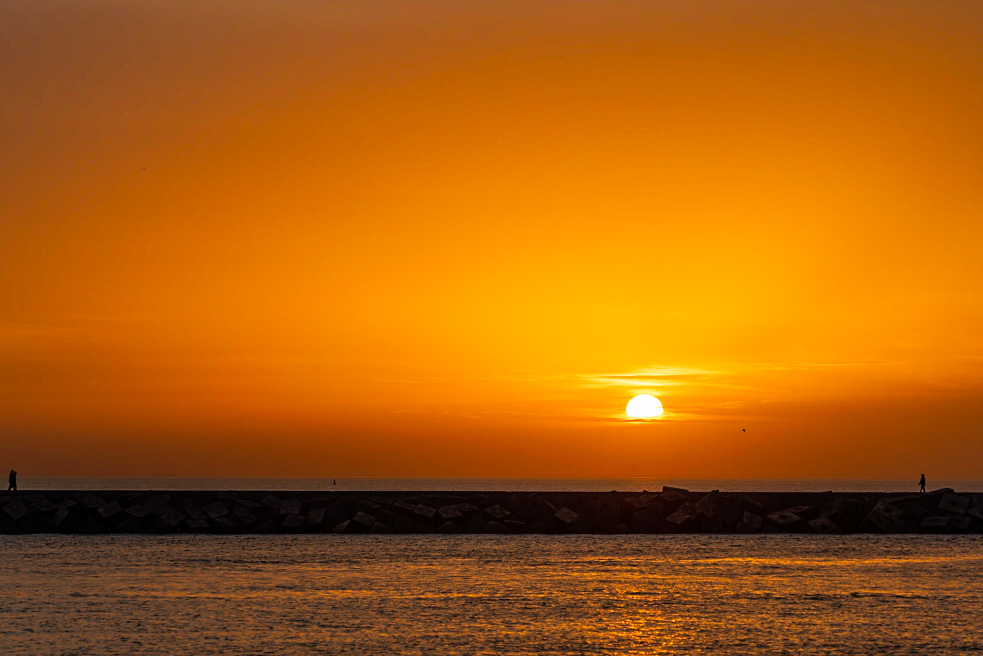 16 - Sunset in Scheveningen