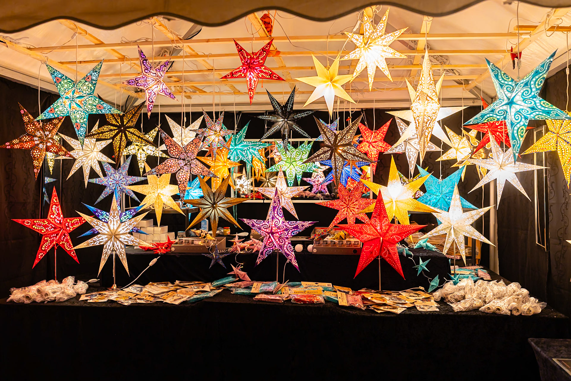 35 - 2023 Royal Christmas Fair