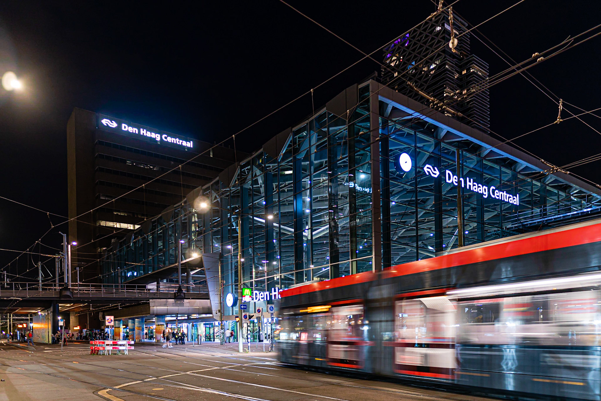 11 - Den Haag Centraal Station, HTM tram