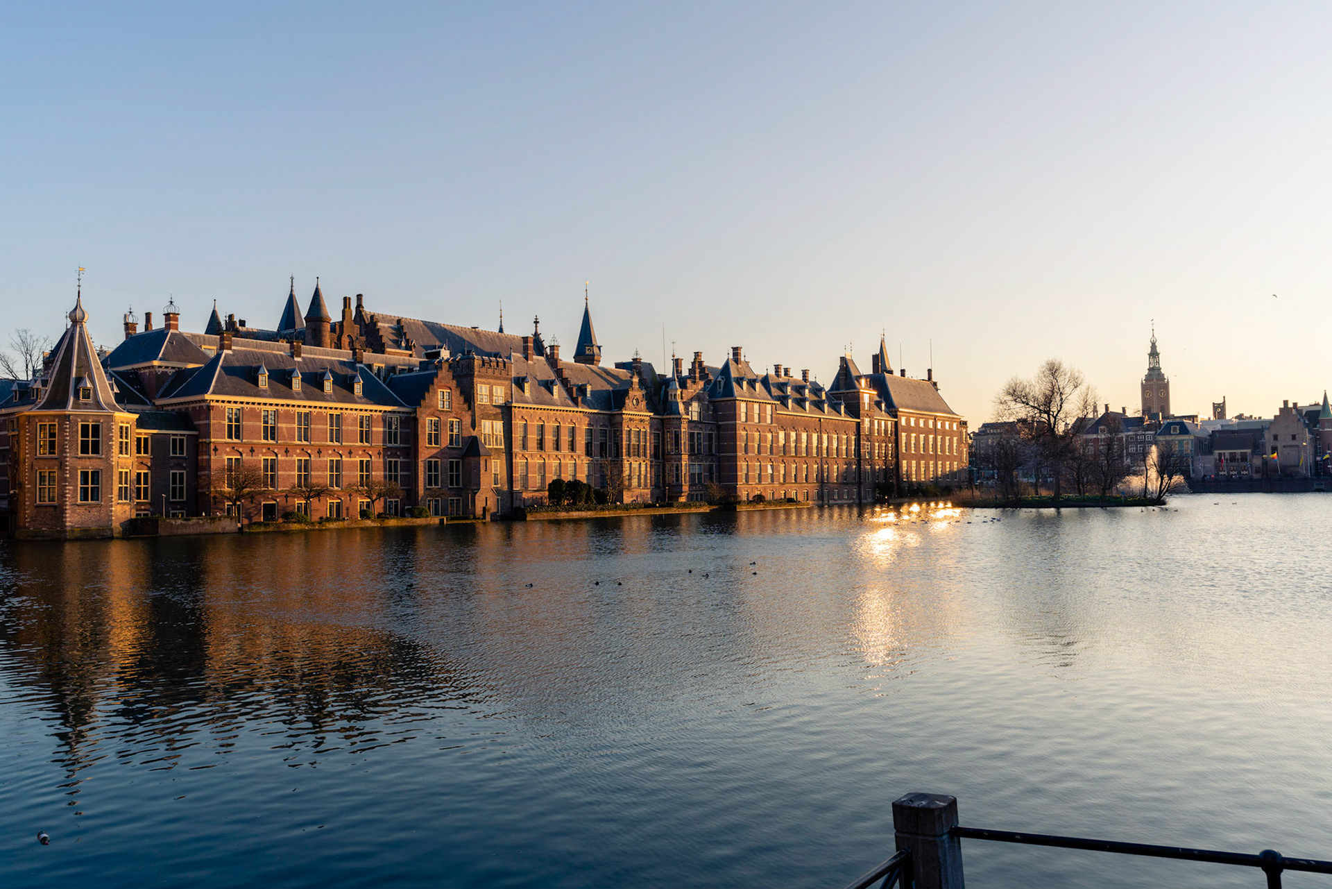 63 - Binnenhof, Hofvijver zonsondergang