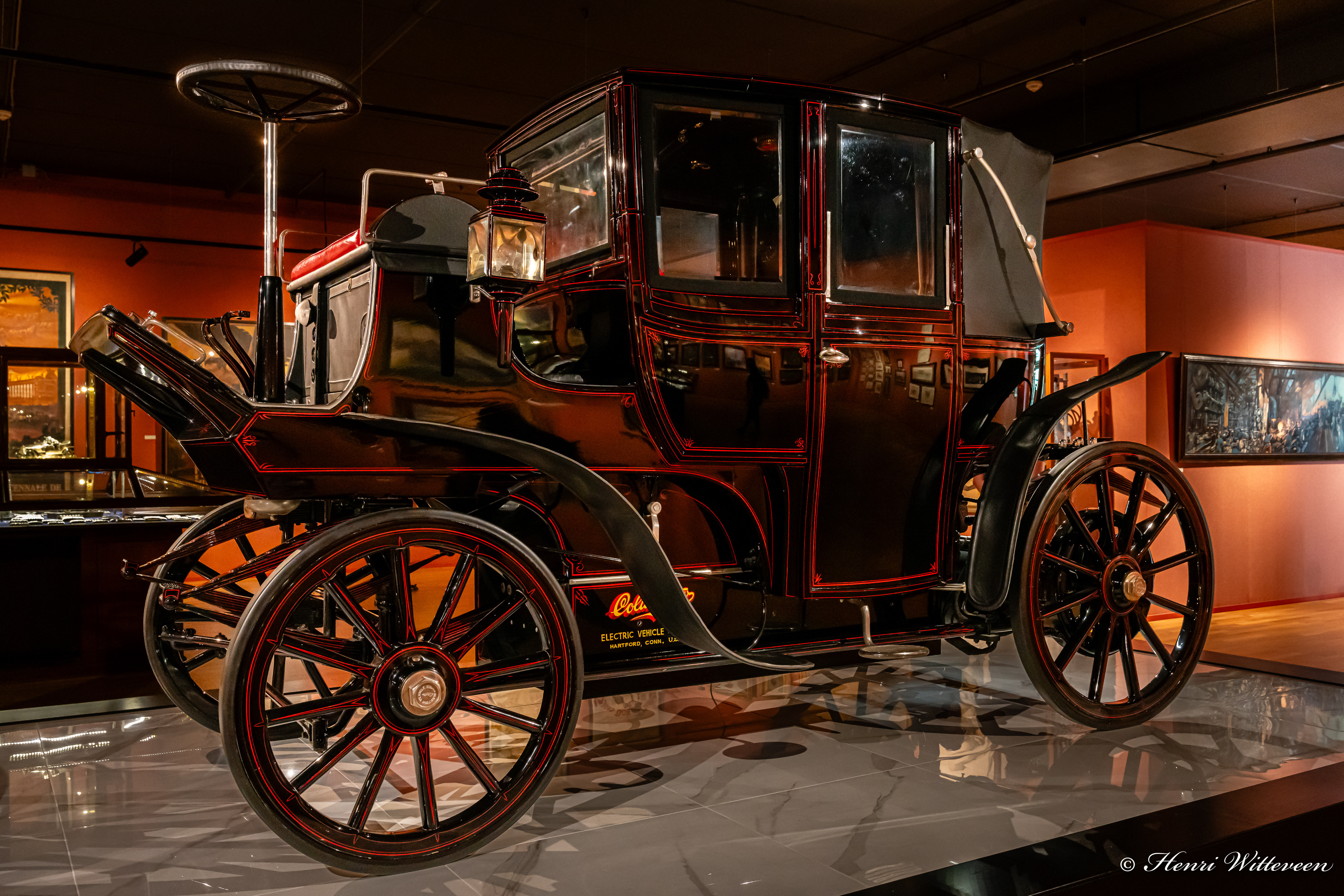 07 - Columbia 'Electric Landaulet' from 1899