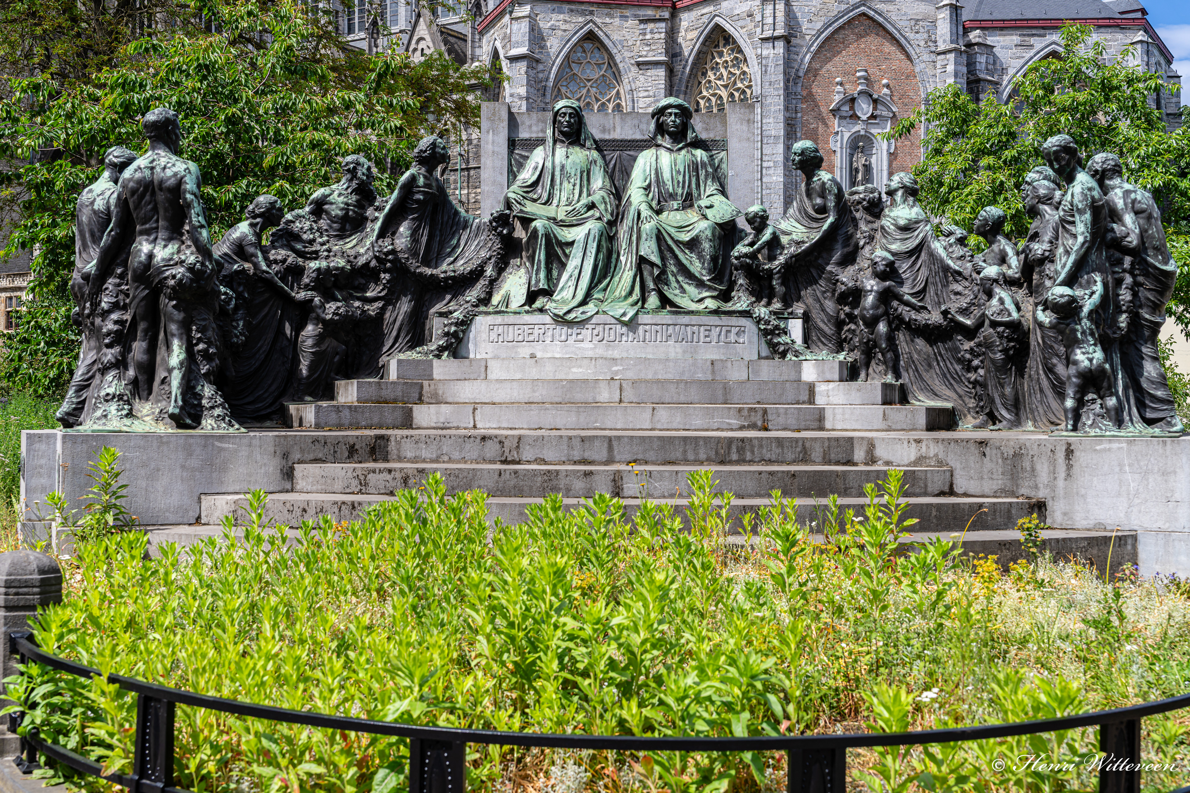 14 - Gent - Gebroeders Hubert en Jan van Eyck, kunstschilders late middeleeuwen (Brothers Hubert and Jan van Eyck, painters of the late Middle Ages)