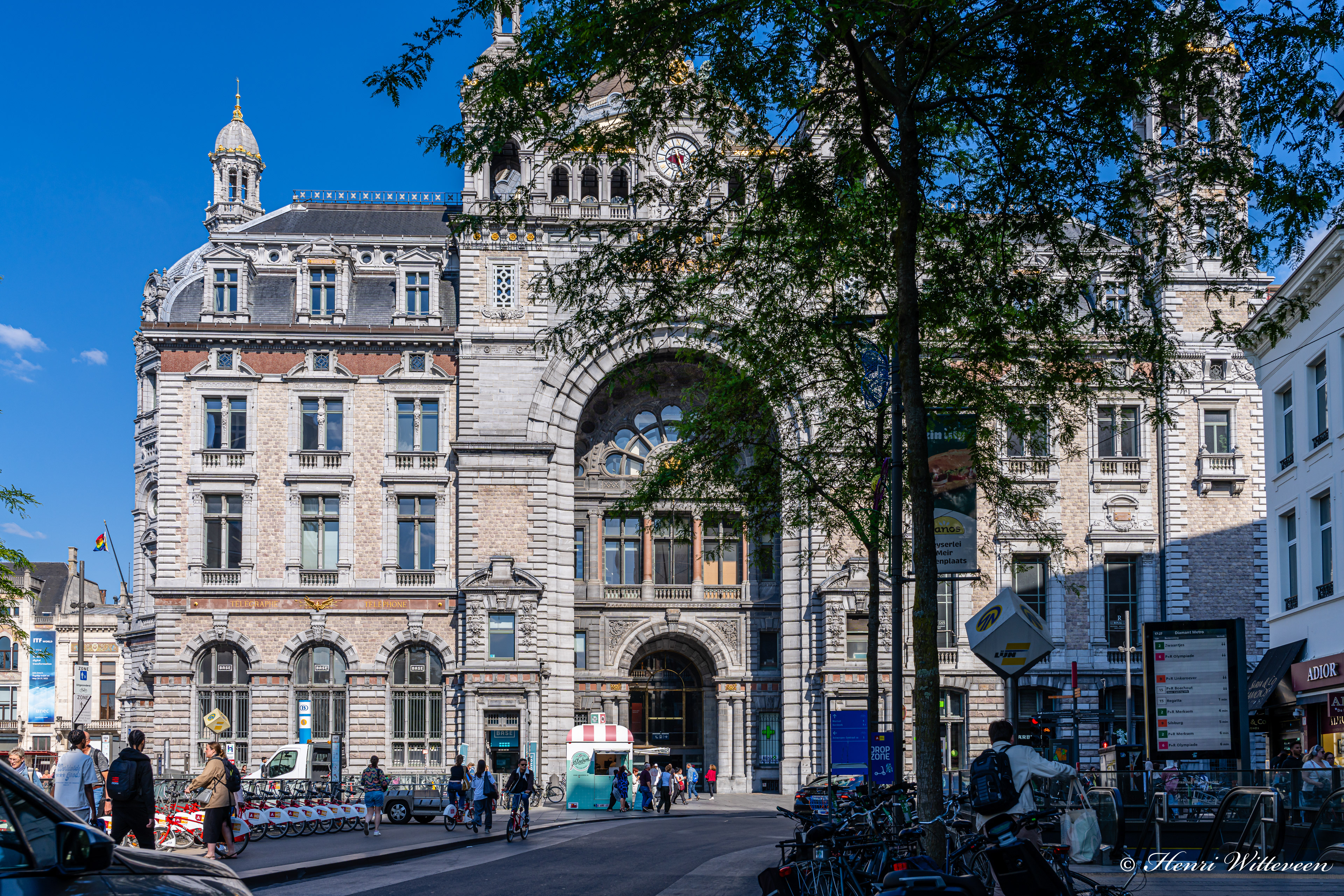 21 - Antwerp, Centraal Station (Central Station)