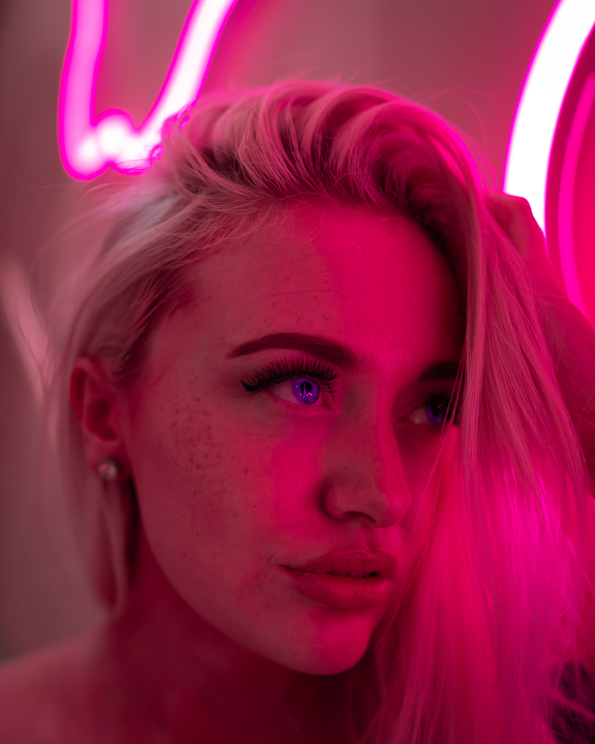 Neon theme