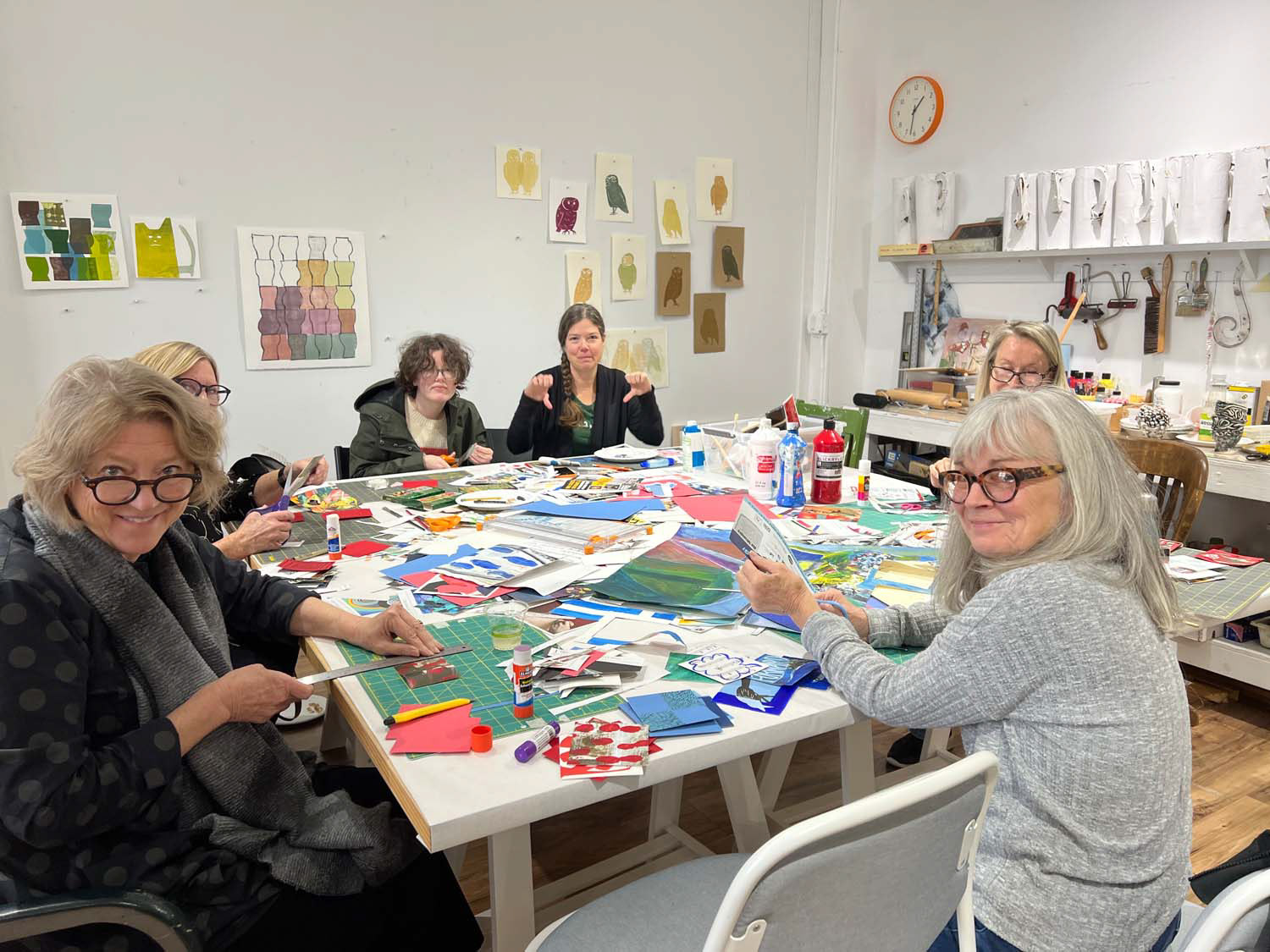 Artmaking workshop for Election Therapy, 2024