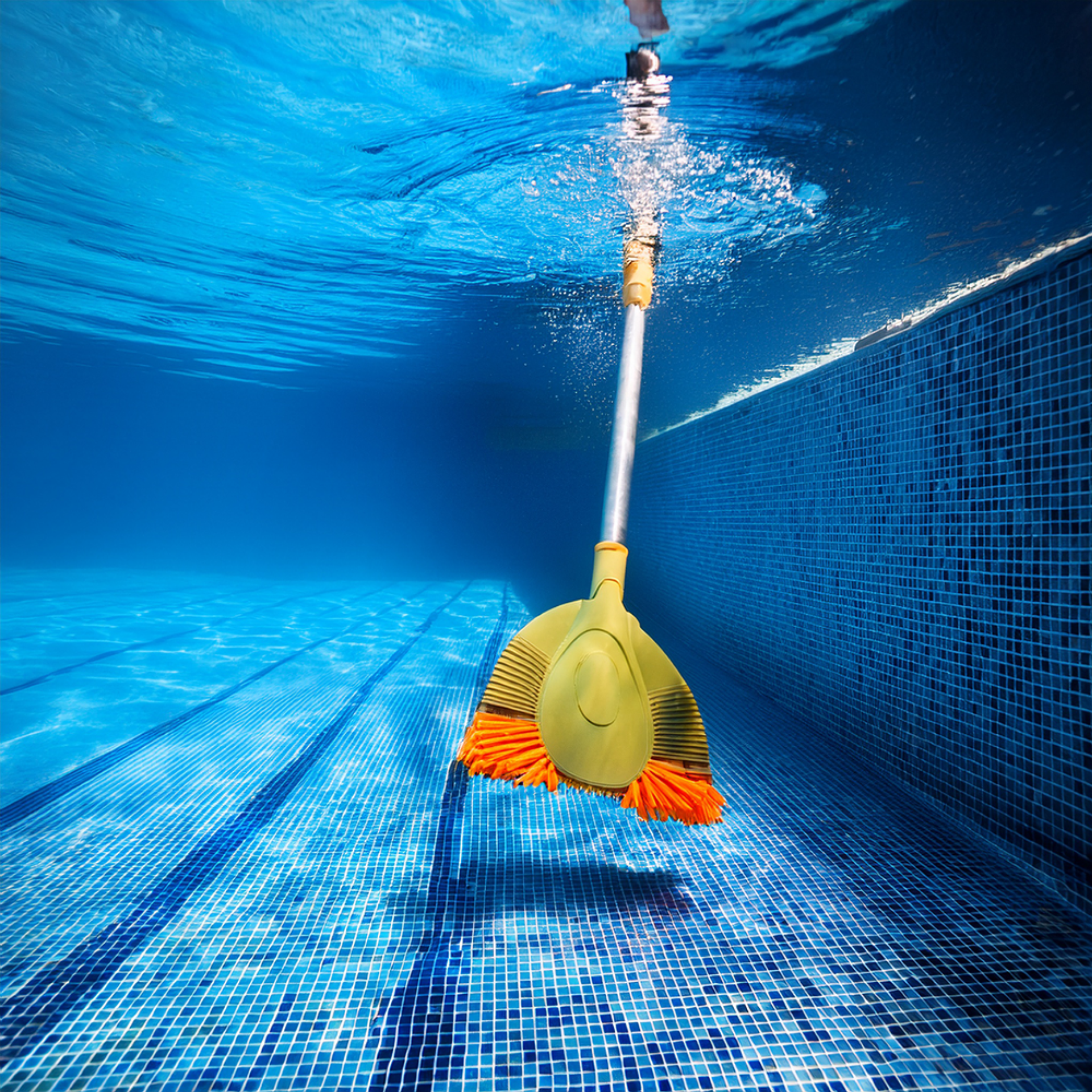 AES - Gebäudereinigung - Schwimmbäderreinigungen