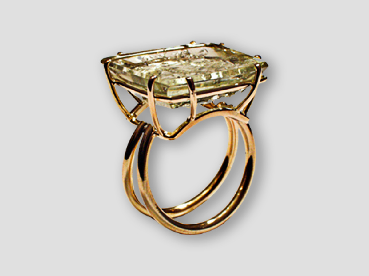 585GG, Beryll
