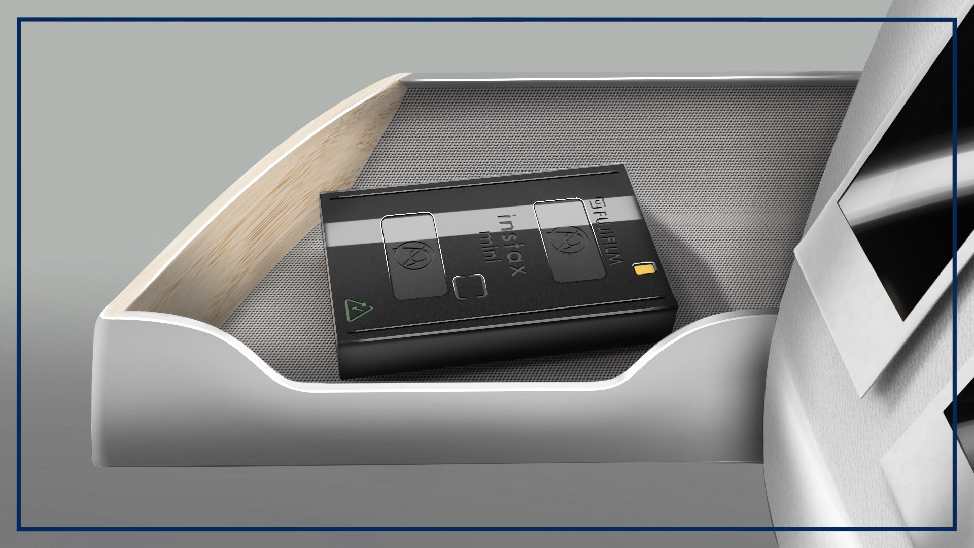 linkes Ablagefach für Ersatzfilm