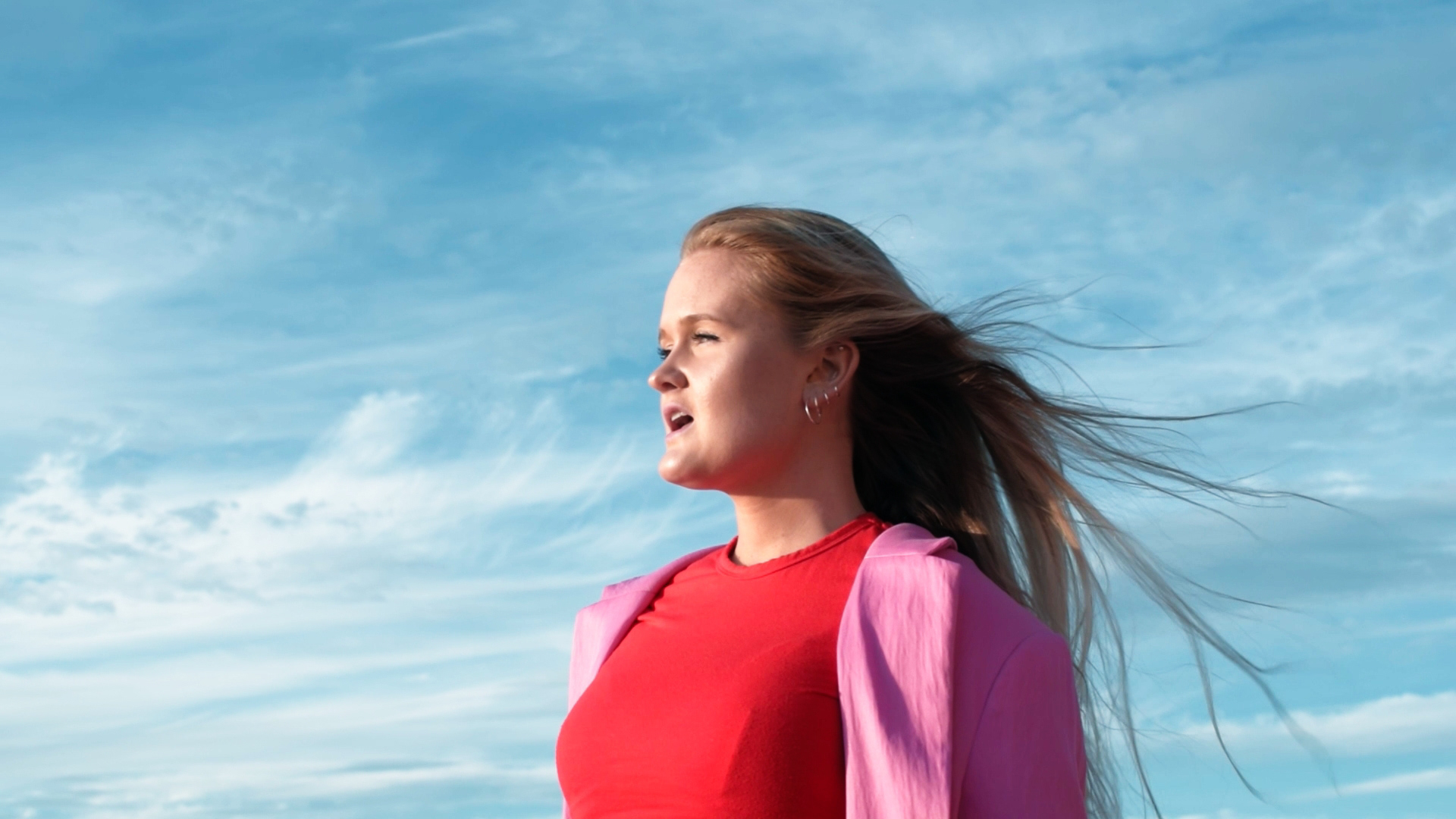 Musikk Video for INGRID's Habbitudes