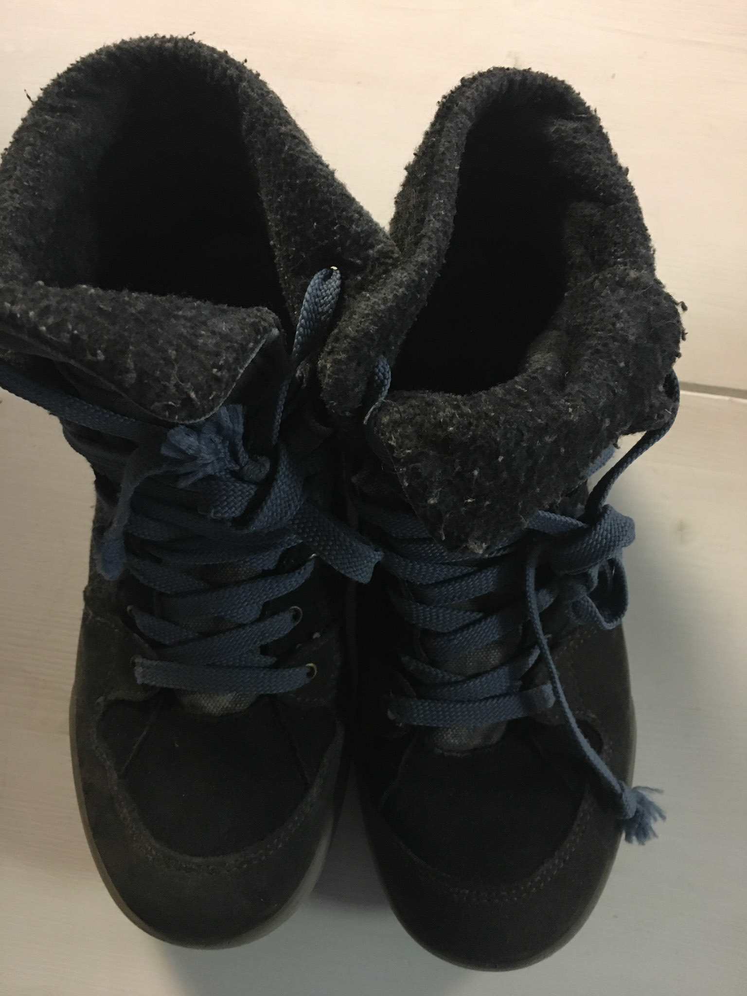 Winterschuhe Gr.36 Fr.8.-