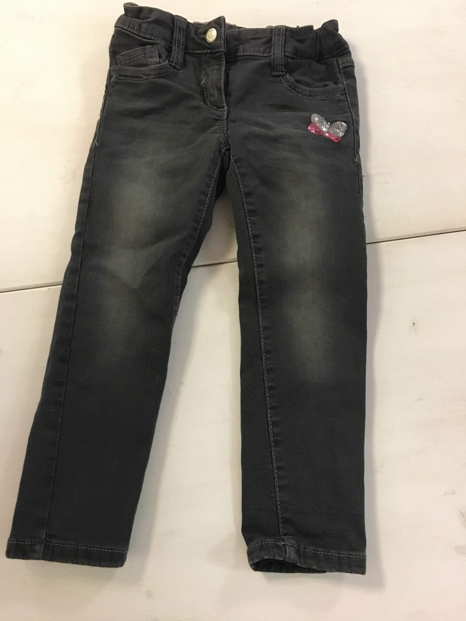 Jeans (gefüttert) Gr.104 Fr.7.-