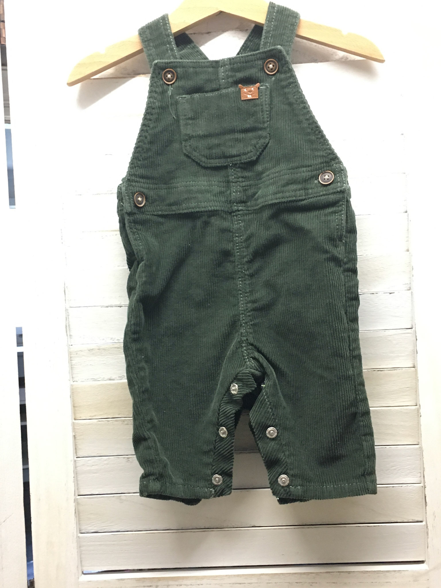 Manchester Latzhosen Gr. 68 Fr. 7.-