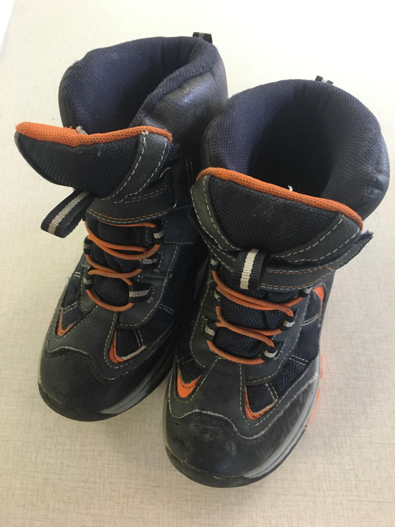Winterstiefel Gr.30 Preis Fr. 11.-