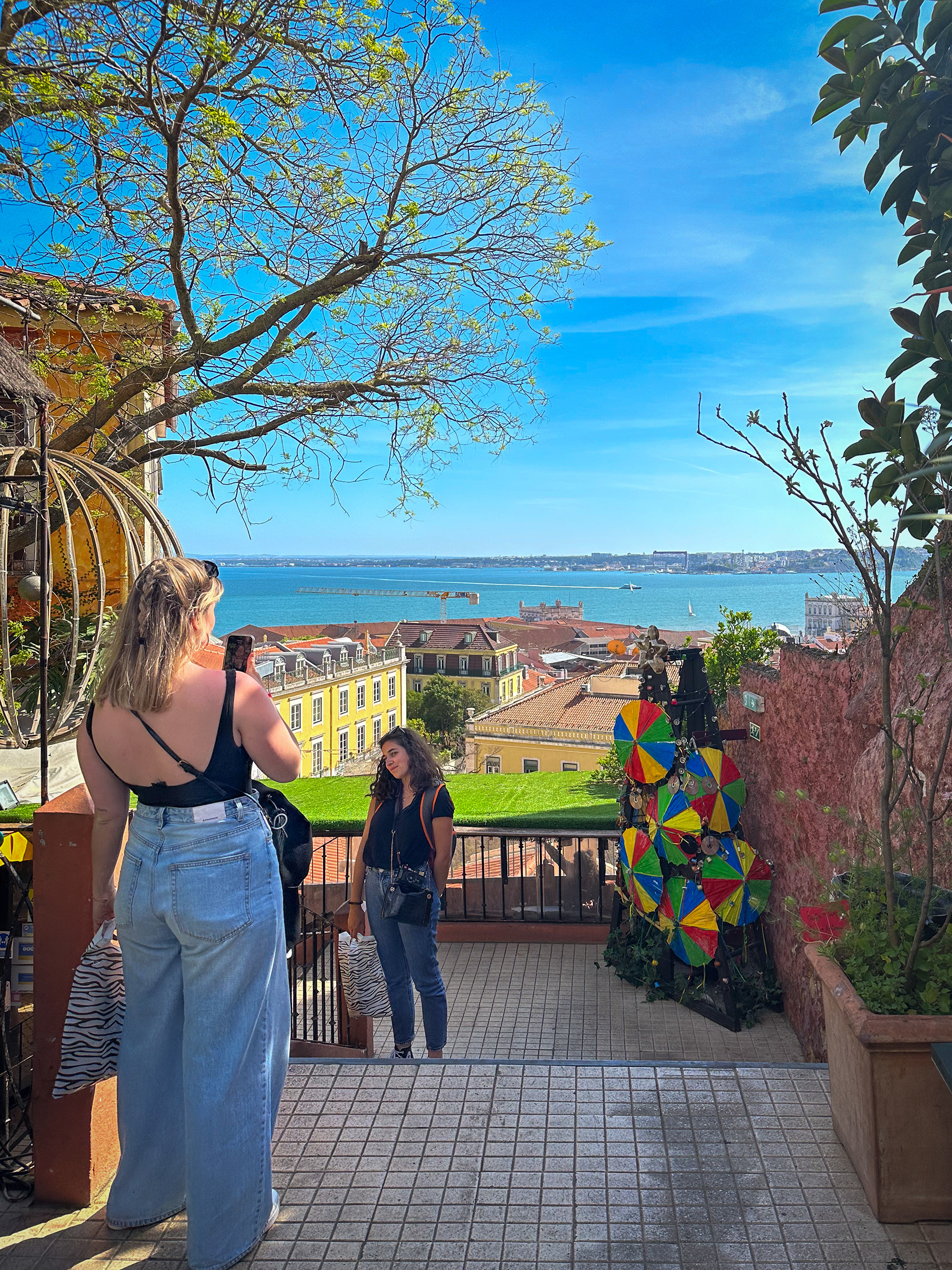 Posers at Chapitô à Mesa, Lisbon