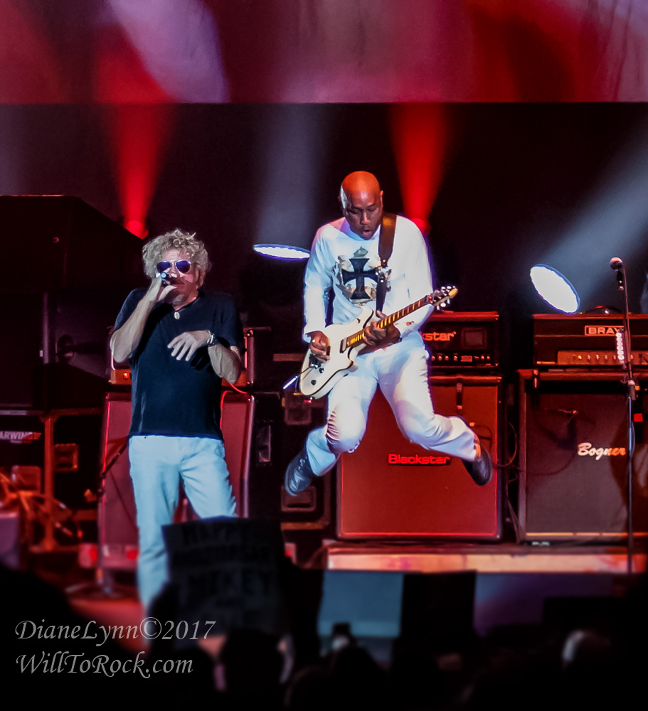Sammy & Vic Johnson