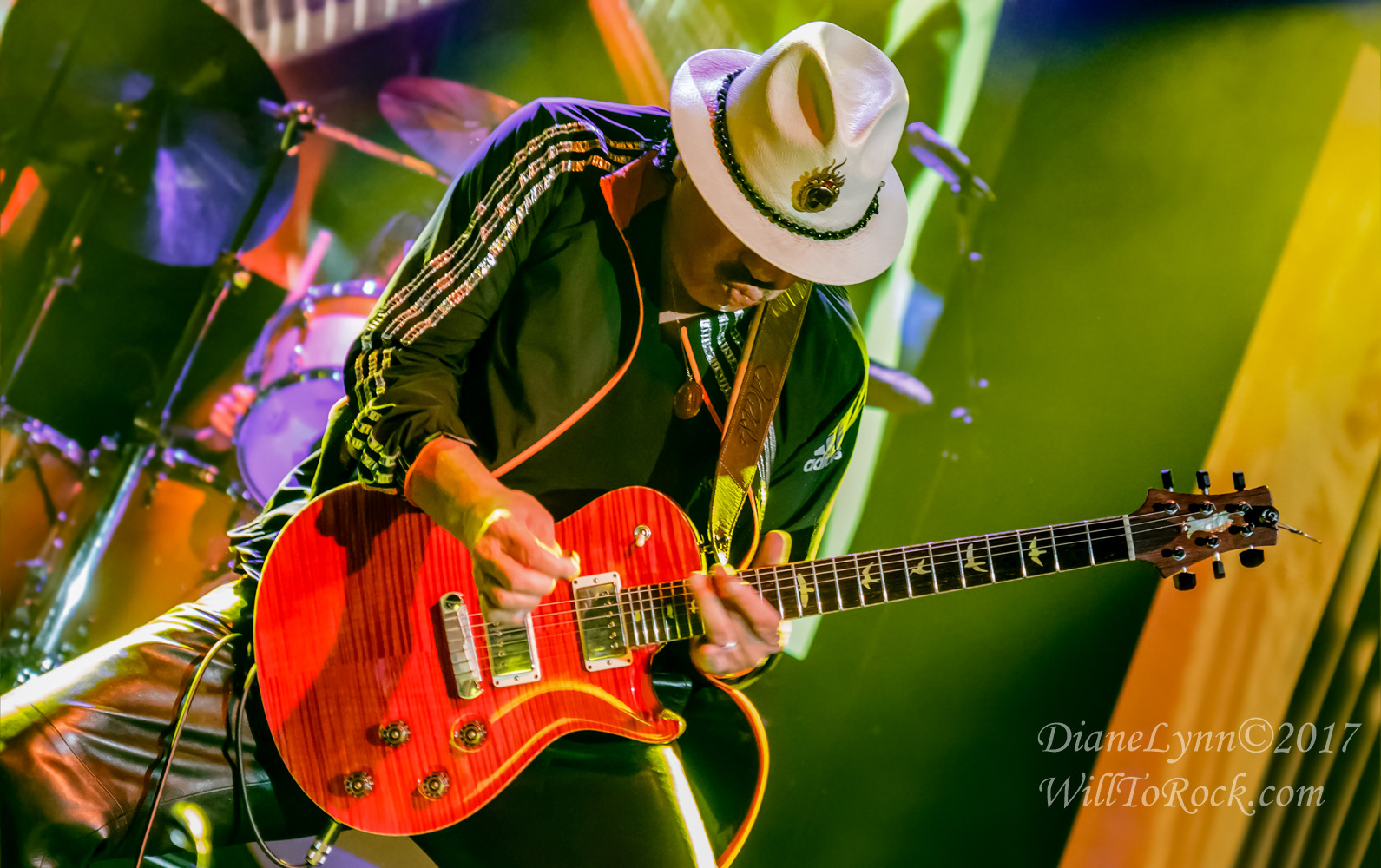 Carlos Santana