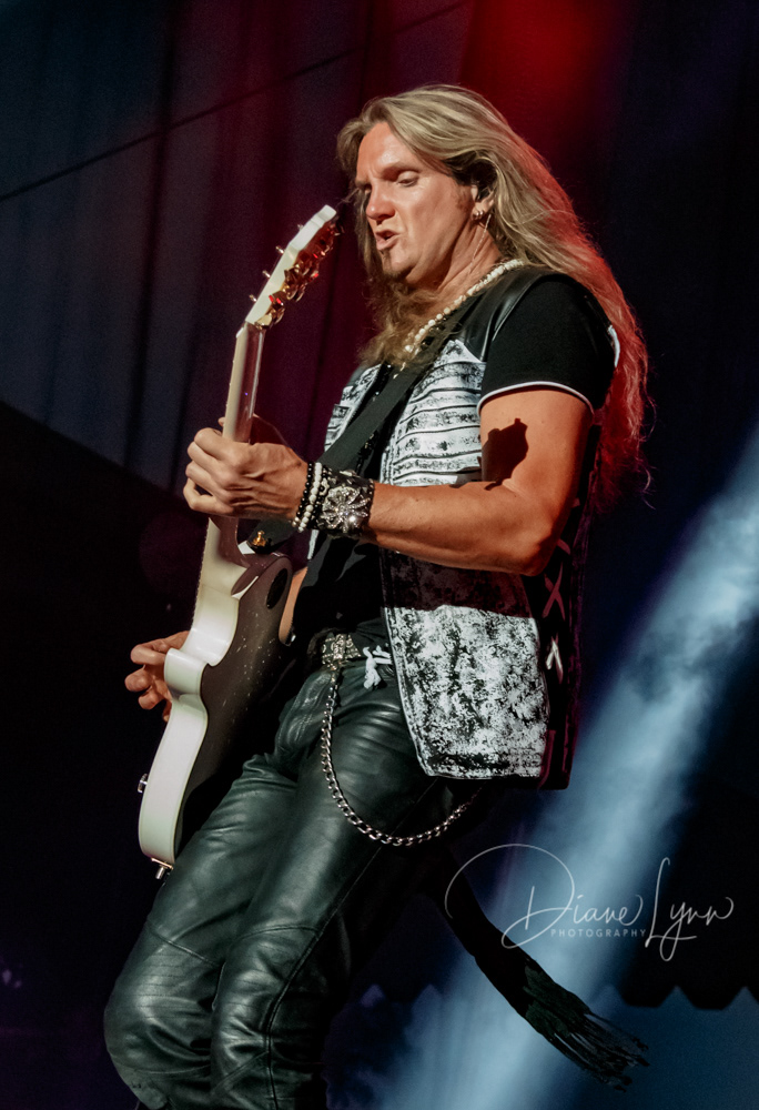 Whitesnake