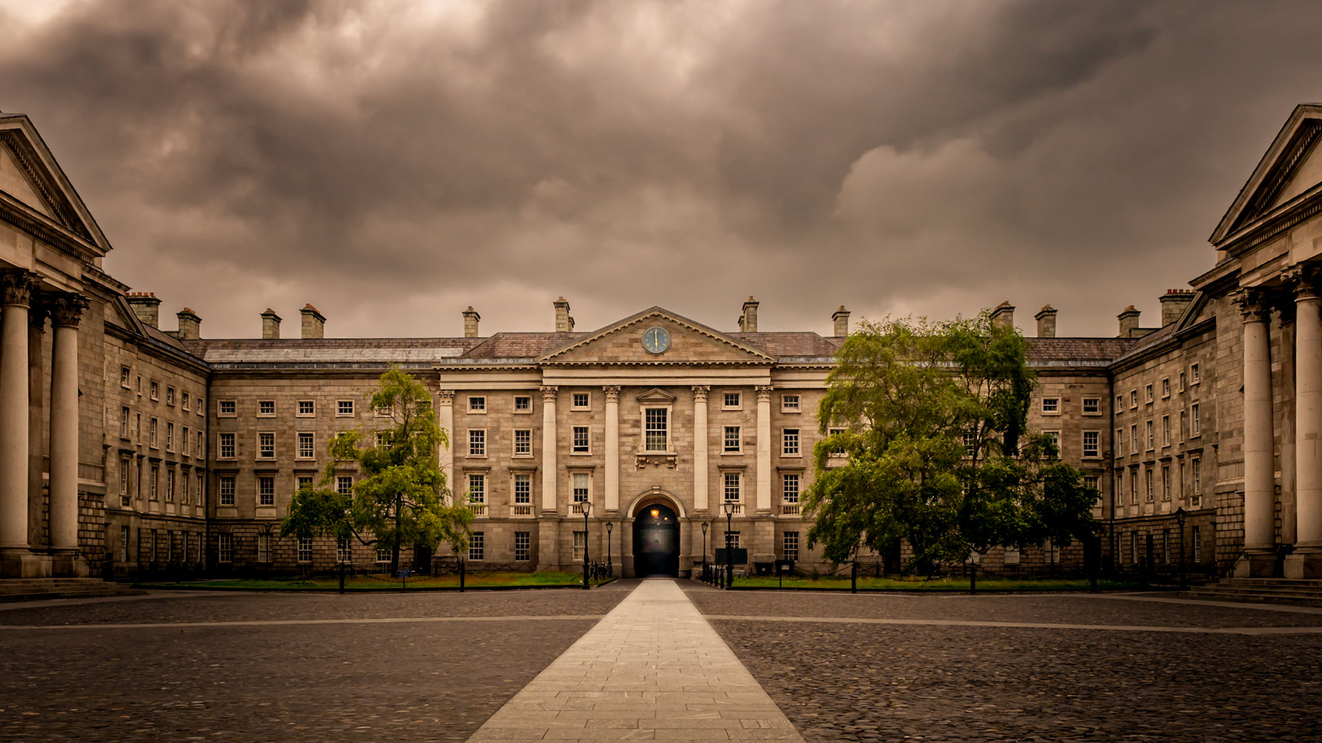 Parliament Square - Trinity College