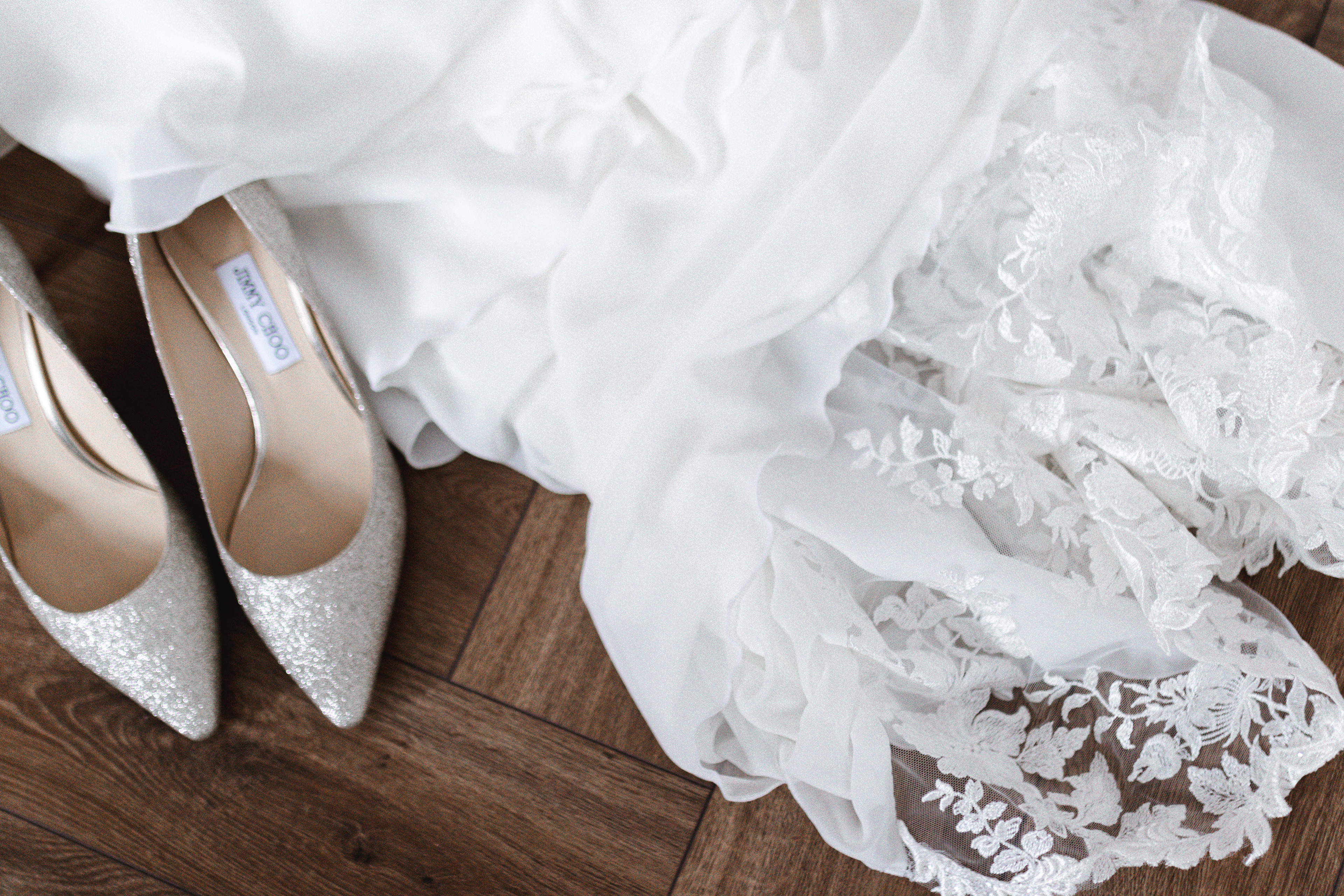 Traine de robe et Jimmy choo !