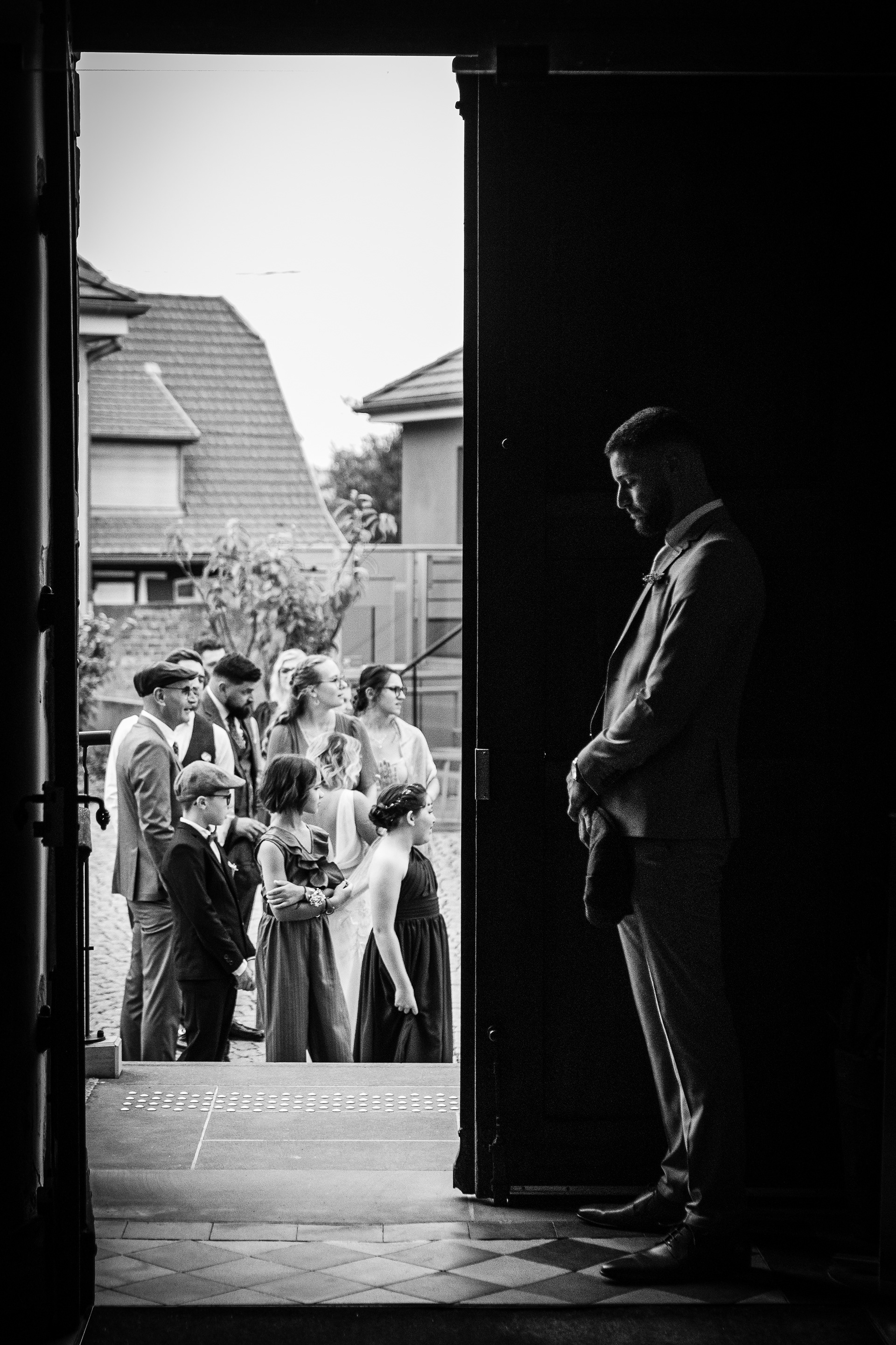 En attendant madame...